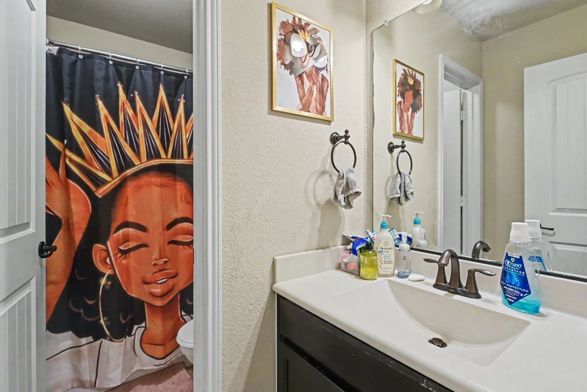 Single Family Residence For Sale in Tarrant County , 14308 Broomstick Road, Fort Worth, Texas 76052, 4 Bedroom, 3 Bathroom, 2 Garage spaces, 2,358 Sqft, built in 2013, mls#21375064, Real Estate Agent in Fort Worth, Homes For Sale in Tarrant county, Homes For Sale in Fort Worth, Realtor in Fort Worth Texas, Real Estate Brokerage Independent Realty Texas, Luminita Cordes Realtor