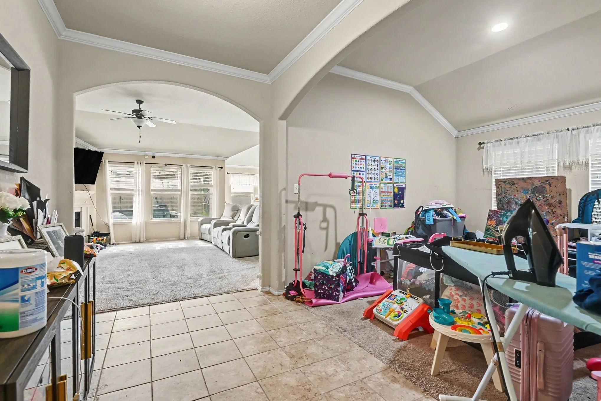 Single Family Residence For Sale in Tarrant County , 14308 Broomstick Road, Fort Worth, Texas 76052, 4 Bedroom, 3 Bathroom, 2 Garage spaces, 2,358 Sqft, built in 2013, mls#21375064, Real Estate Agent in Fort Worth, Homes For Sale in Tarrant county, Homes For Sale in Fort Worth, Realtor in Fort Worth Texas, Real Estate Brokerage Independent Realty Texas, Luminita Cordes Realtor