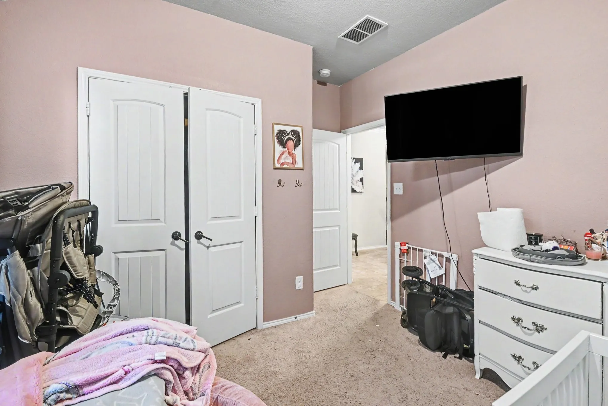 Single Family Residence For Sale in Tarrant County , 14308 Broomstick Road, Fort Worth, Texas 76052, 4 Bedroom, 3 Bathroom, 2 Garage spaces, 2,358 Sqft, built in 2013, mls#21375064, Real Estate Agent in Fort Worth, Homes For Sale in Tarrant county, Homes For Sale in Fort Worth, Realtor in Fort Worth Texas, Real Estate Brokerage Independent Realty Texas, Luminita Cordes Realtor