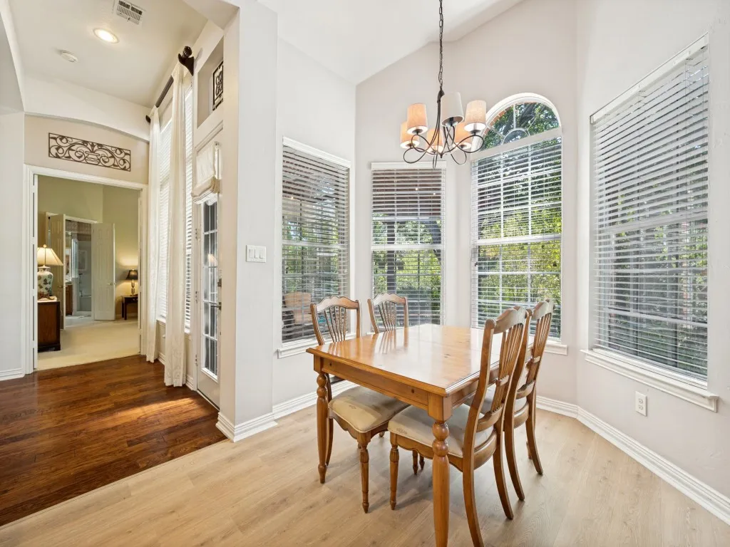 Single Family Residence For Sale in Denton County , 1869 Rio Blanco Drive, Frisco, Texas 75033, 3 Bedroom, 3 Bathroom, 2 Garage spaces, 2,606 Sqft, built in 2000, mls#21376979, Real Estate Agent in Frisco, Homes For Sale in Denton county, Homes For Sale in Frisco, Realtor in Frisco Texas, Real Estate Brokerage Independent Realty Texas, Luminita Cordes Realtor
