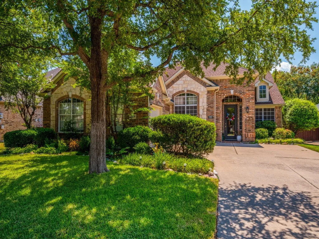 Single Family Residence For Sale in Denton County , 1869 Rio Blanco Drive, Frisco, Texas 75033, 3 Bedroom, 3 Bathroom, 2 Garage spaces, 2,606 Sqft, built in 2000, mls#21376979, Real Estate Agent in Frisco, Homes For Sale in Denton county, Homes For Sale in Frisco, Realtor in Frisco Texas, Real Estate Brokerage Independent Realty Texas, Luminita Cordes Realtor