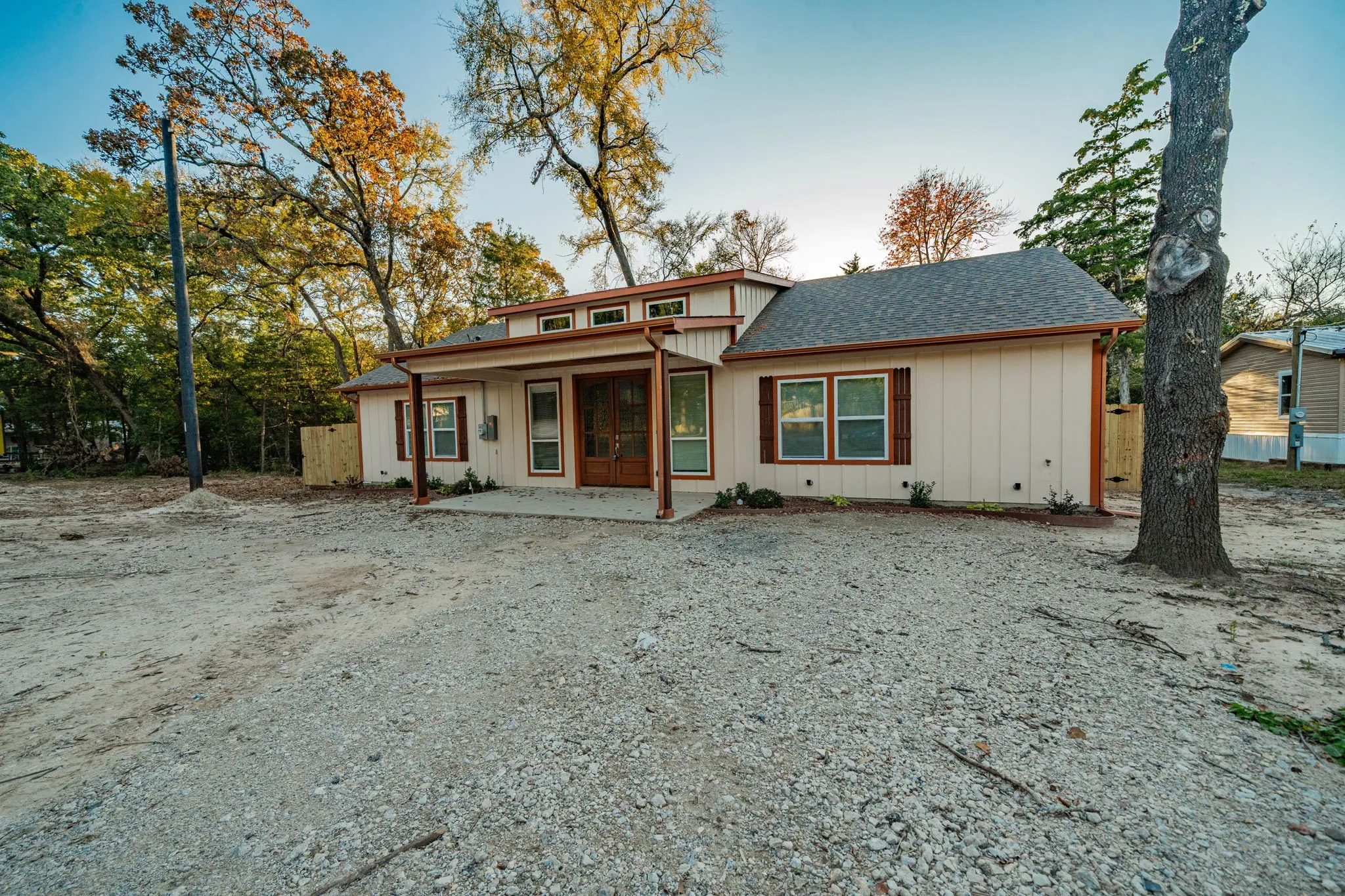 Single Family Residence For Sale in Hunt County , 9469 Pinewood, Hawk Cove, Texas 75474, 3 Bedroom, 2 Bathroom, Garage spaces, 2,109 Sqft, built in 2025, mls#21362693, Real Estate Agent in Hawk Cove, Homes For Sale in Hunt county, Homes For Sale in Hawk Cove, Realtor in Hawk Cove Texas, Real Estate Brokerage Independent Realty Texas, Luminita Cordes Realtor