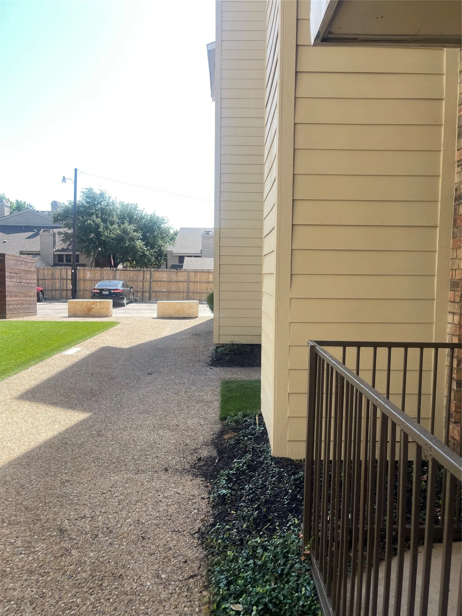 Condominium For Sale in Dallas County , 9520 Royal Lane 306, Dallas, Texas 75243, 1 Bedroom, 1 Bathroom, Garage spaces, 452 Sqft, built in 1983, mls#21371729, Real Estate Agent in Dallas, Homes For Sale in Dallas county, Homes For Sale in Dallas, Realtor in Dallas Texas, Real Estate Brokerage Independent Realty Texas, Luminita Cordes Realtor