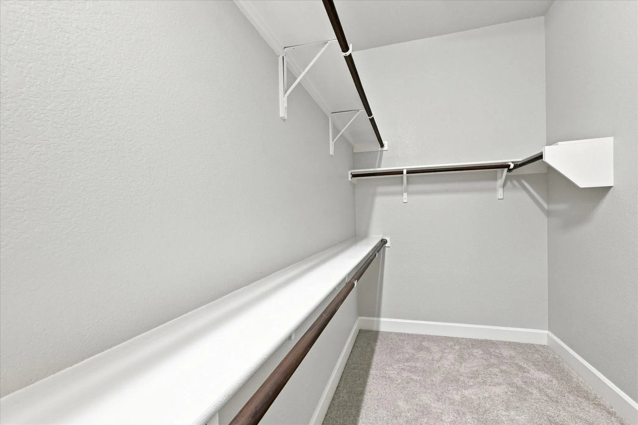 Single Family Residence For Sale in Denton County , 1209 9th Street, Argyle, Texas 76226, 3 Bedroom, 2 Bathroom, 2 Garage spaces, 2,093 Sqft, built in 2017, mls#21377039, Real Estate Agent in Argyle, Homes For Sale in Denton county, Homes For Sale in Argyle, Realtor in Argyle Texas, Real Estate Brokerage Independent Realty Texas, Luminita Cordes Realtor
