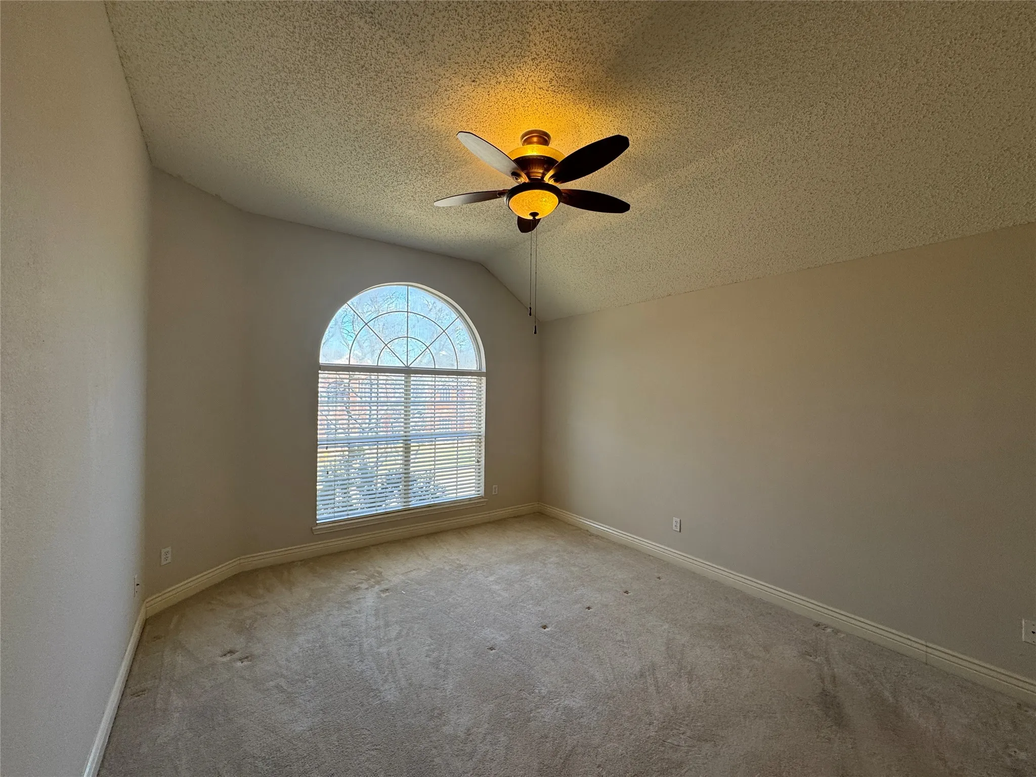 Single Family Residence For Rent in Collin County , 442 Trinity Drive, Allen, Texas 75002, 4 Bedroom, 3 Bathroom, 2 Garage spaces, 2,557 Sqft, built in 2001, mls#21377049, Real Estate Agent in Allen, Homes For Rent in Collin county, Homes For Rent in Allen, Realtor in Allen Texas, Real Estate Brokerage Independent Realty Texas, Luminita Cordes Realtor