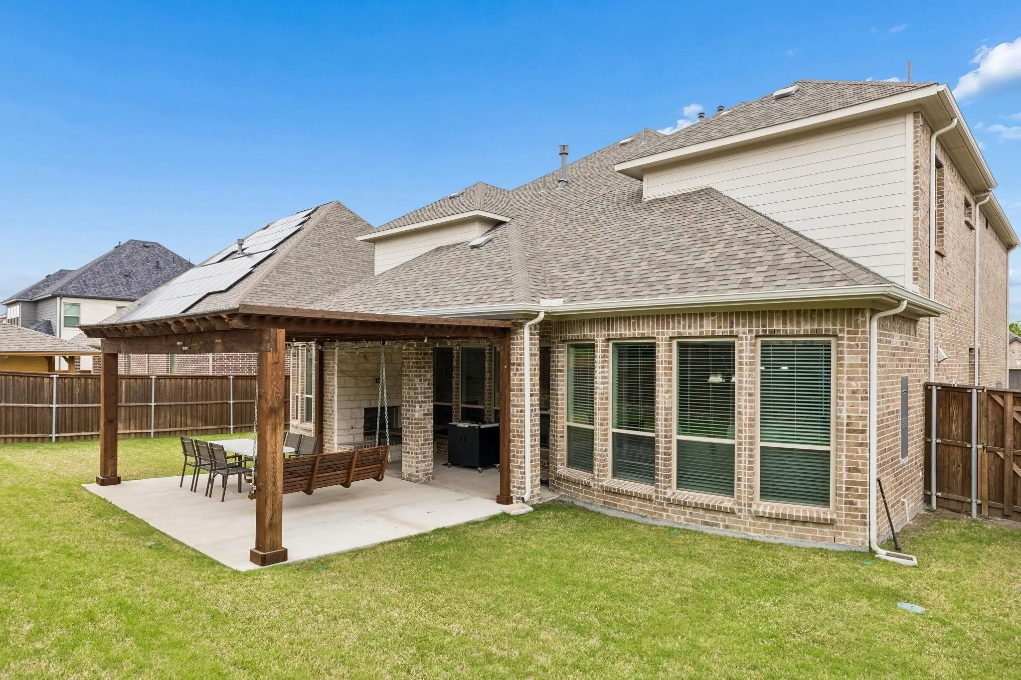 Single Family Residence For Rent in Rockwall County , 629 Singing Water Drive, Rockwall, Texas 75087, 5 Bedroom, 5 Bathroom, 3 Garage spaces, 4,455 Sqft, built in 2022, mls#21377056, Real Estate Agent in Rockwall, Homes For Rent in Rockwall county, Homes For Rent in Rockwall, Realtor in Rockwall Texas, Real Estate Brokerage Independent Realty Texas, Luminita Cordes Realtor