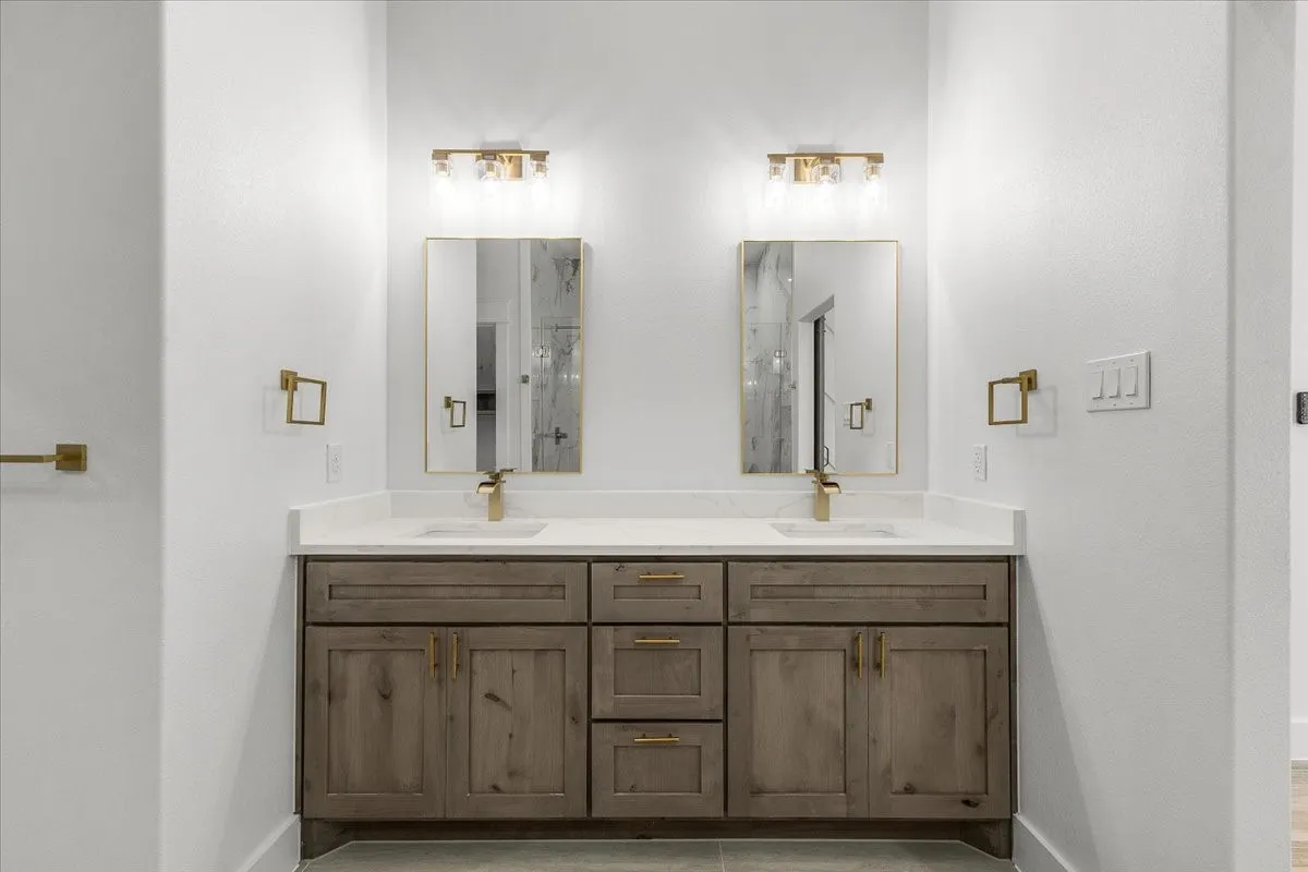Single Family Residence For Sale in Tarrant County , 2915 Roosevelt Avenue, Fort Worth, Texas 76106, 4 Bedroom, 2 Bathroom, 2 Garage spaces, 1,957 Sqft, built in 2026, mls#21377046, Real Estate Agent in Fort Worth, Homes For Sale in Tarrant county, Homes For Sale in Fort Worth, Realtor in Fort Worth Texas, Real Estate Brokerage Independent Realty Texas, Luminita Cordes Realtor