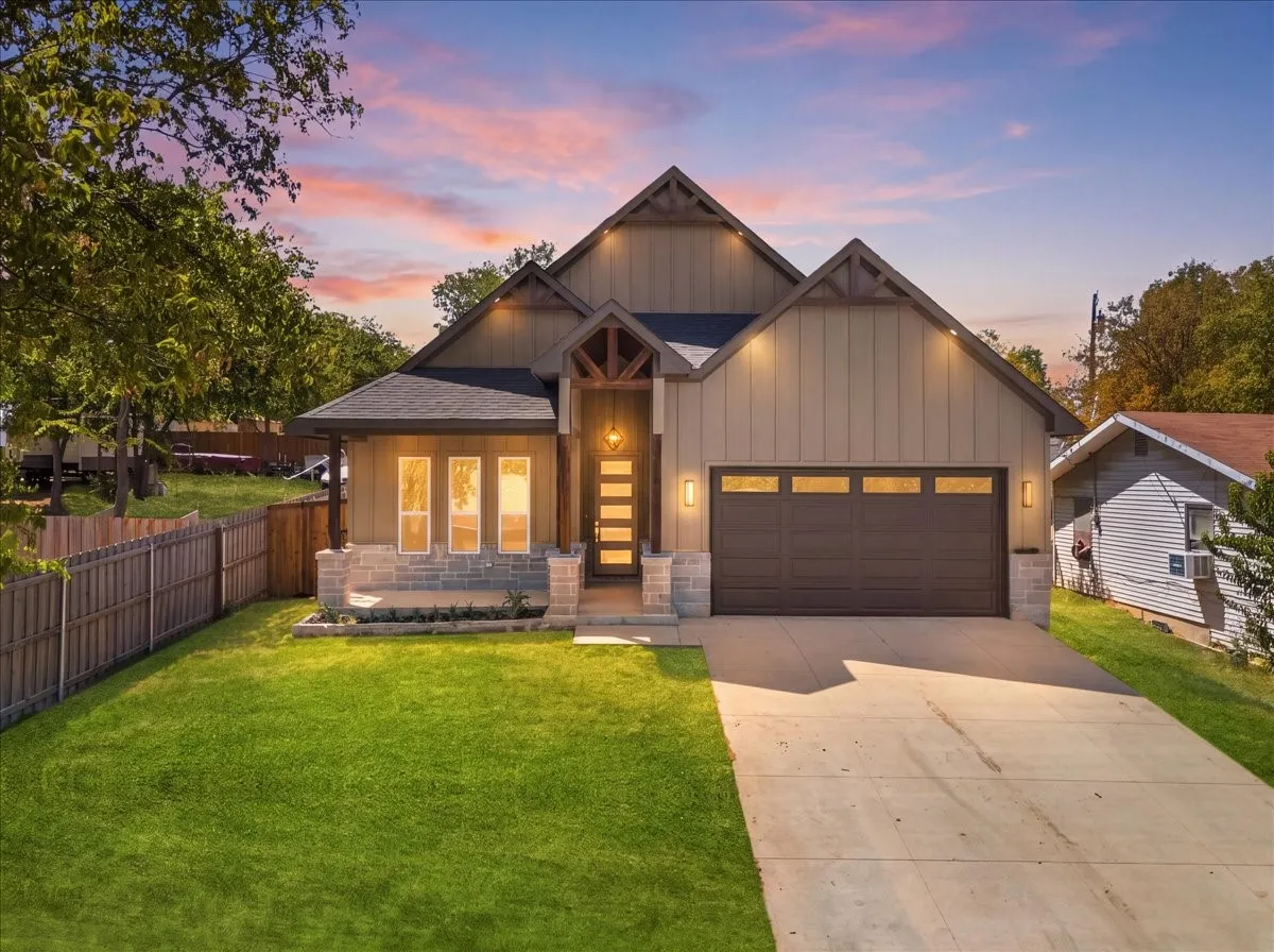 Single Family Residence For Sale in Tarrant County , 2915 Roosevelt Avenue, Fort Worth, Texas 76106, 4 Bedroom, 2 Bathroom, 2 Garage spaces, 1,957 Sqft, built in 2026, mls#21377046, Real Estate Agent in Fort Worth, Homes For Sale in Tarrant county, Homes For Sale in Fort Worth, Realtor in Fort Worth Texas, Real Estate Brokerage Independent Realty Texas, Luminita Cordes Realtor