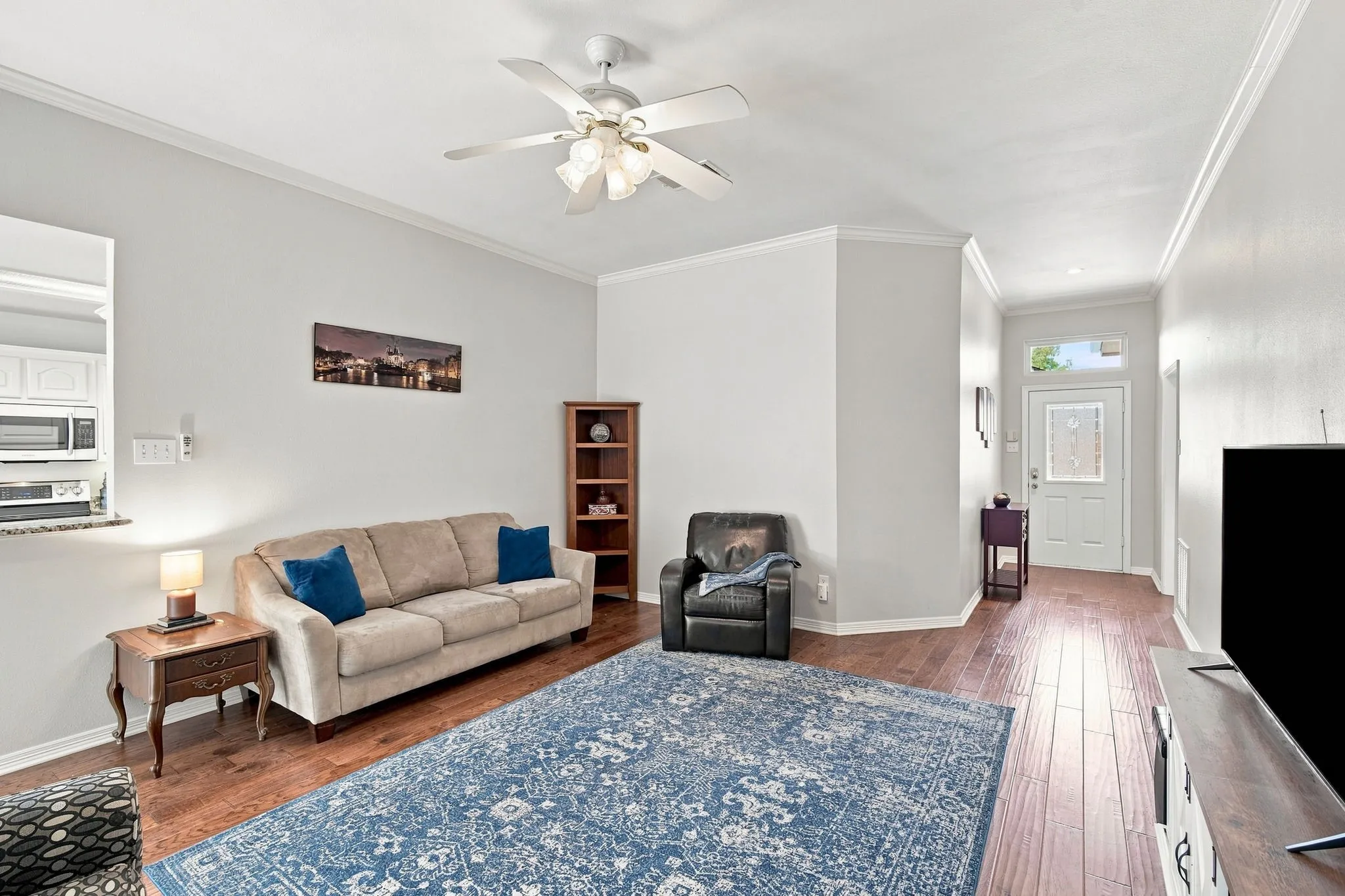 Spacious and versatile living area