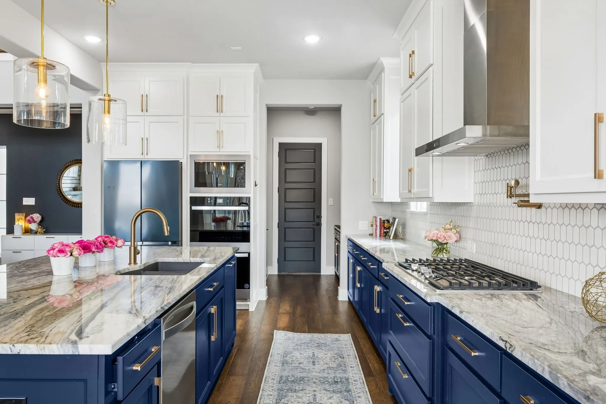 Single Family Residence For Sale in Collin County , 1844 Ellington Drive, Celina, Texas 75009, 4 Bedroom, 5 Bathroom, 3 Garage spaces, 3,885 Sqft, built in 2023, mls#21375926, Real Estate Agent in Celina, Homes For Sale in Collin county, Homes For Sale in Celina, Realtor in Celina Texas, Real Estate Brokerage Independent Realty Texas, Luminita Cordes Realtor