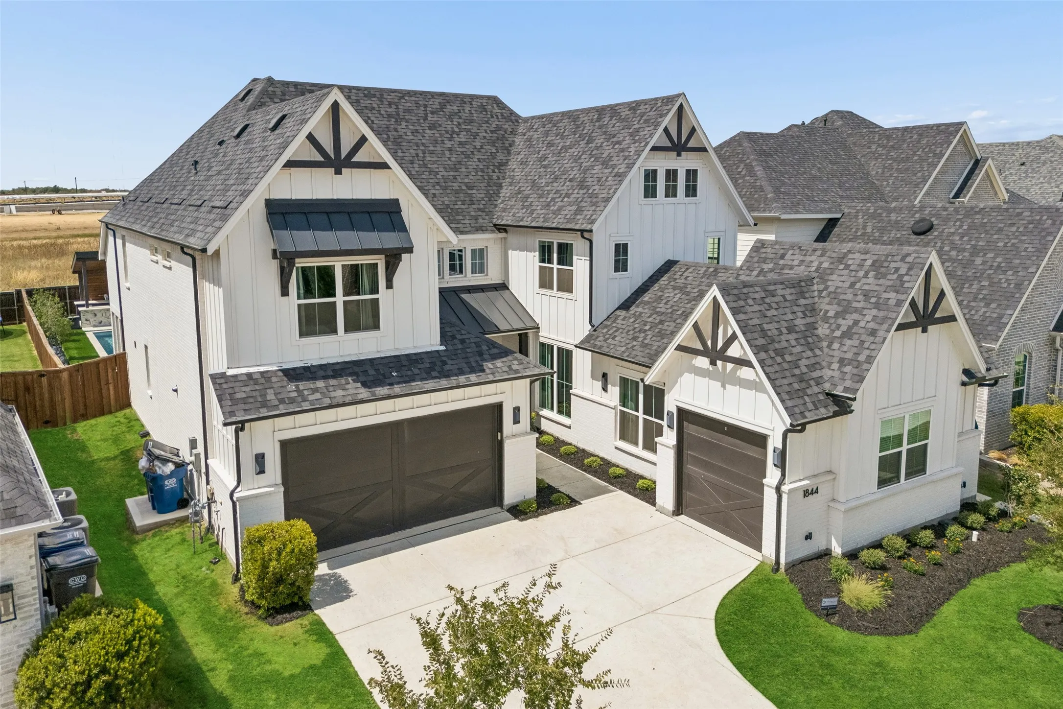 Single Family Residence For Sale in Collin County , 1844 Ellington Drive, Celina, Texas 75009, 4 Bedroom, 5 Bathroom, 3 Garage spaces, 3,885 Sqft, built in 2023, mls#21375926, Real Estate Agent in Celina, Homes For Sale in Collin county, Homes For Sale in Celina, Realtor in Celina Texas, Real Estate Brokerage Independent Realty Texas, Luminita Cordes Realtor