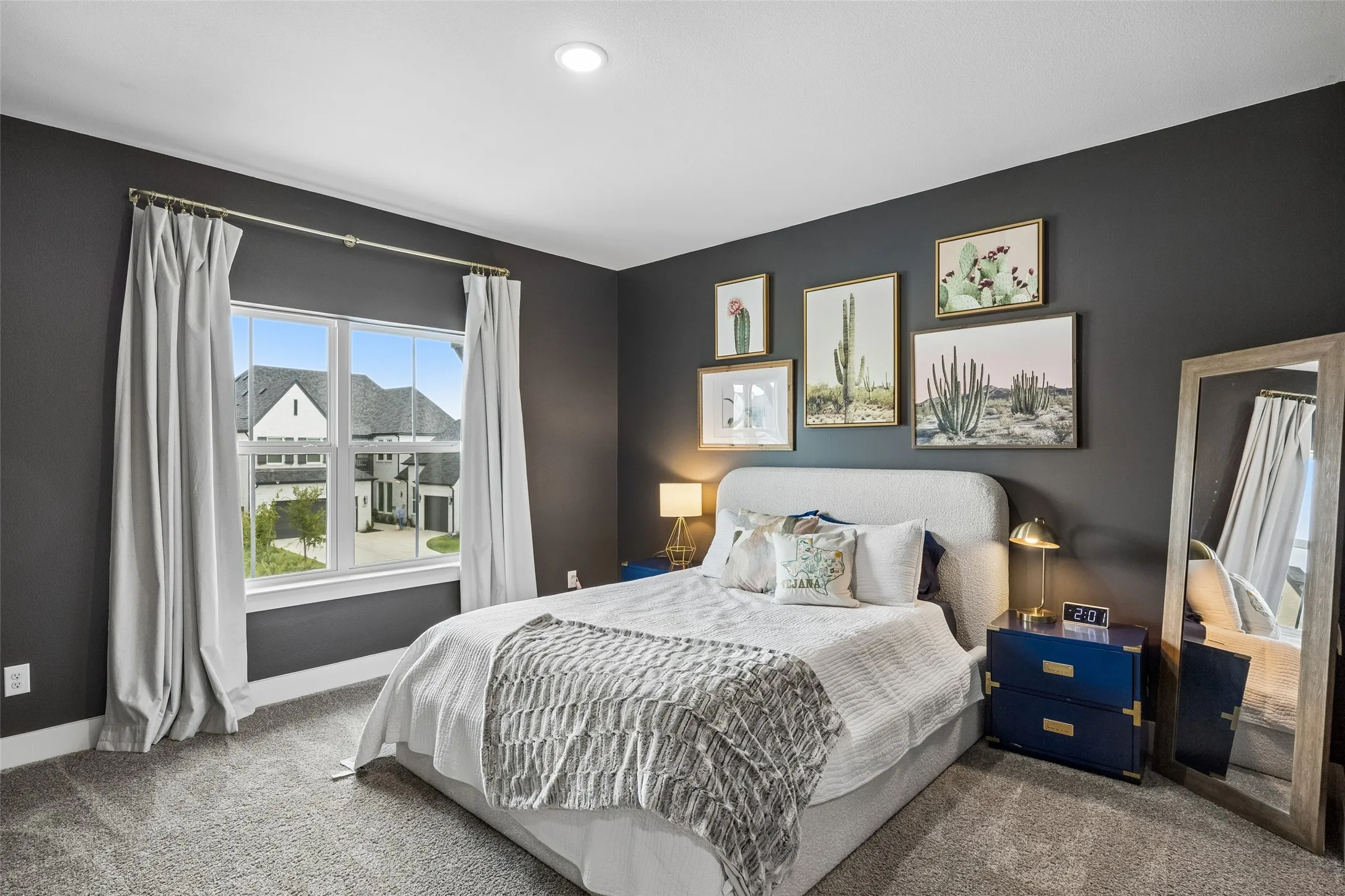 Single Family Residence For Sale in Collin County , 1844 Ellington Drive, Celina, Texas 75009, 4 Bedroom, 5 Bathroom, 3 Garage spaces, 3,885 Sqft, built in 2023, mls#21375926, Real Estate Agent in Celina, Homes For Sale in Collin county, Homes For Sale in Celina, Realtor in Celina Texas, Real Estate Brokerage Independent Realty Texas, Luminita Cordes Realtor