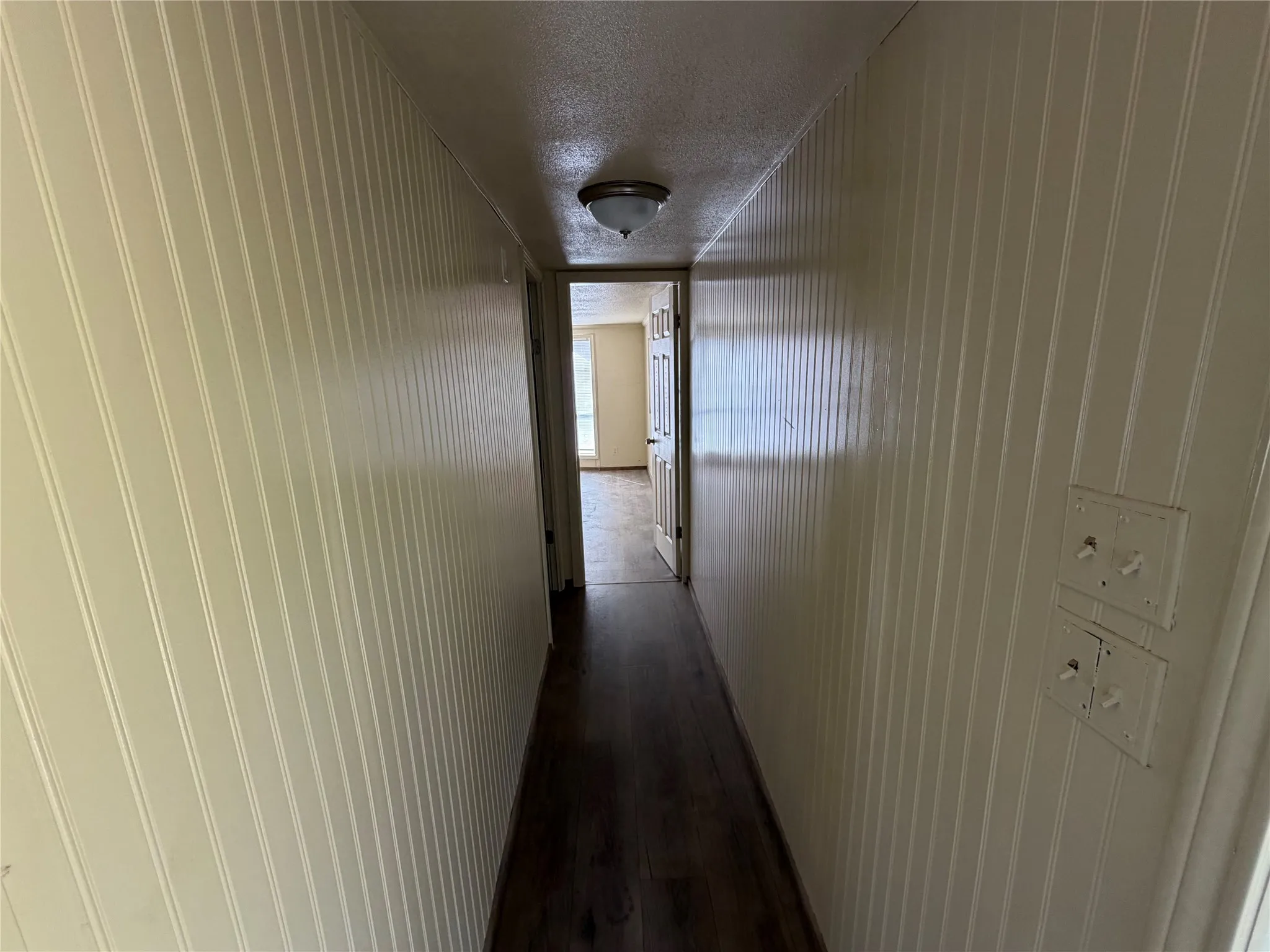 Manufactured Home For Sale in Henderson County , 108 Dove Lane, Mabank, Texas 75156, 3 Bedroom, 2 Bathroom, Garage spaces, 1,064 Sqft, built in 1984, mls#21377032, Real Estate Agent in Mabank, Homes For Sale in Henderson county, Homes For Sale in Mabank, Realtor in Mabank Texas, Real Estate Brokerage Independent Realty Texas, Luminita Cordes Realtor