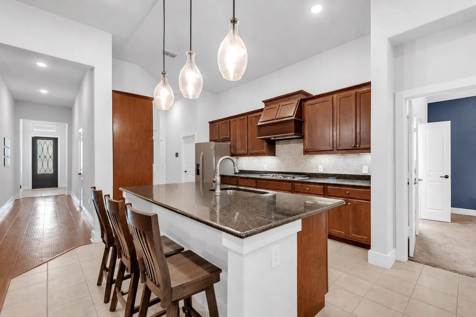 Single Family Residence For Sale in Tarrant County , 5221 Beautyberry Drive, Fort Worth, Texas 76036, 3 Bedroom, 2 Bathroom, 2 Garage spaces, 1,944 Sqft, built in 2021, mls#21376682, Real Estate Agent in Fort Worth, Homes For Sale in Tarrant county, Homes For Sale in Fort Worth, Realtor in Fort Worth Texas, Real Estate Brokerage Independent Realty Texas, Luminita Cordes Realtor