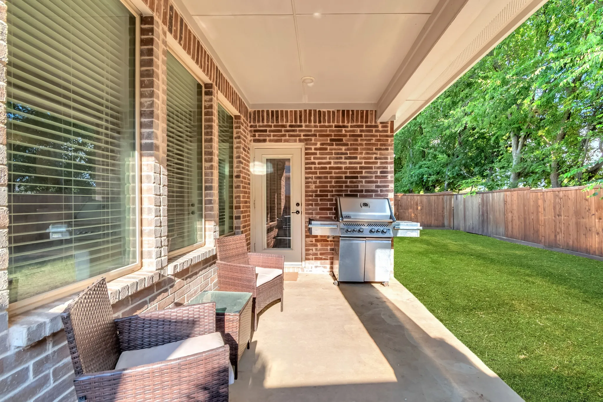 Single Family Residence For Sale in Tarrant County , 5221 Beautyberry Drive, Fort Worth, Texas 76036, 3 Bedroom, 2 Bathroom, 2 Garage spaces, 1,944 Sqft, built in 2021, mls#21376682, Real Estate Agent in Fort Worth, Homes For Sale in Tarrant county, Homes For Sale in Fort Worth, Realtor in Fort Worth Texas, Real Estate Brokerage Independent Realty Texas, Luminita Cordes Realtor