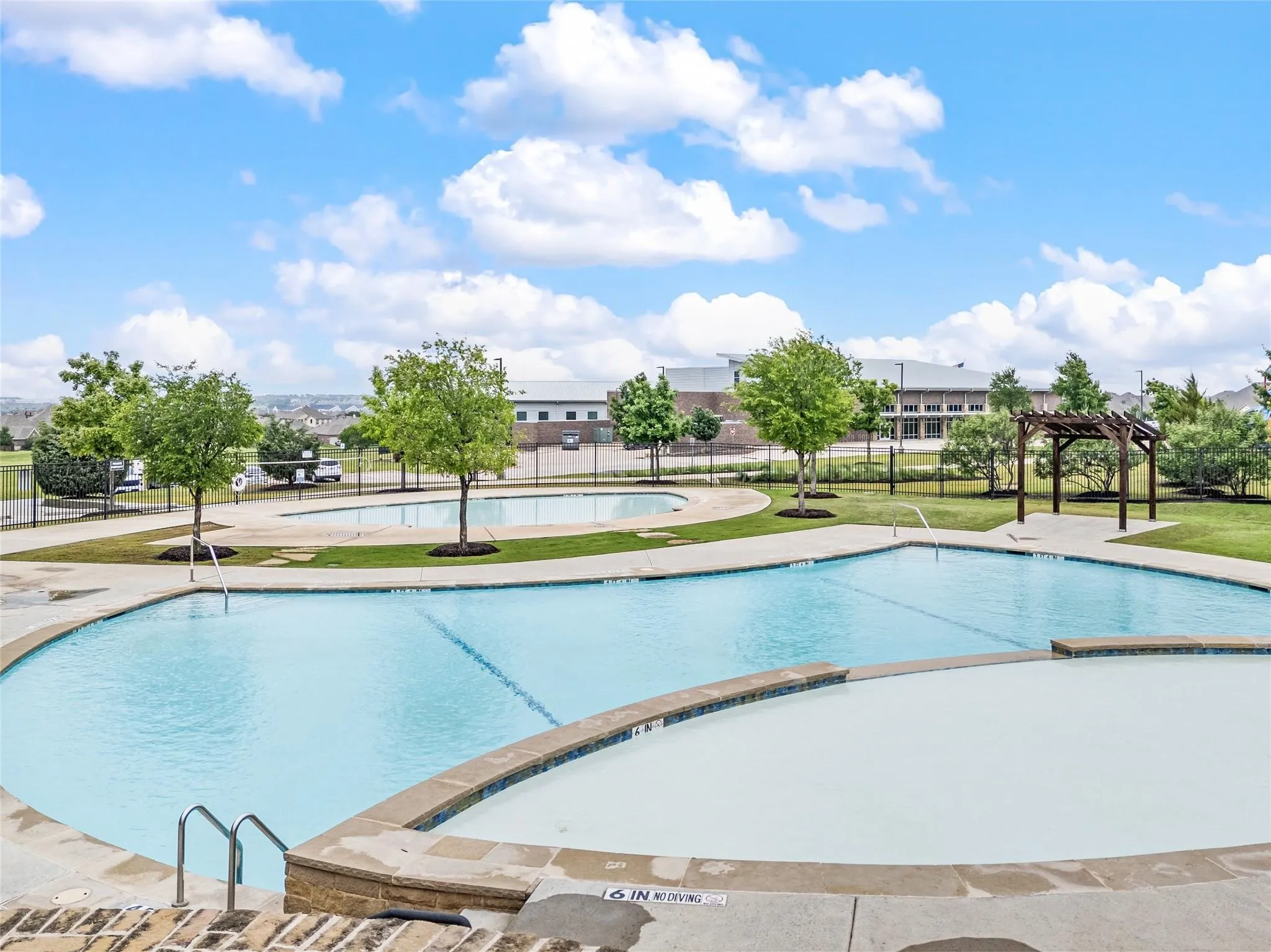 Single Family Residence For Sale in Tarrant County , 5221 Beautyberry Drive, Fort Worth, Texas 76036, 3 Bedroom, 2 Bathroom, 2 Garage spaces, 1,944 Sqft, built in 2021, mls#21376682, Real Estate Agent in Fort Worth, Homes For Sale in Tarrant county, Homes For Sale in Fort Worth, Realtor in Fort Worth Texas, Real Estate Brokerage Independent Realty Texas, Luminita Cordes Realtor