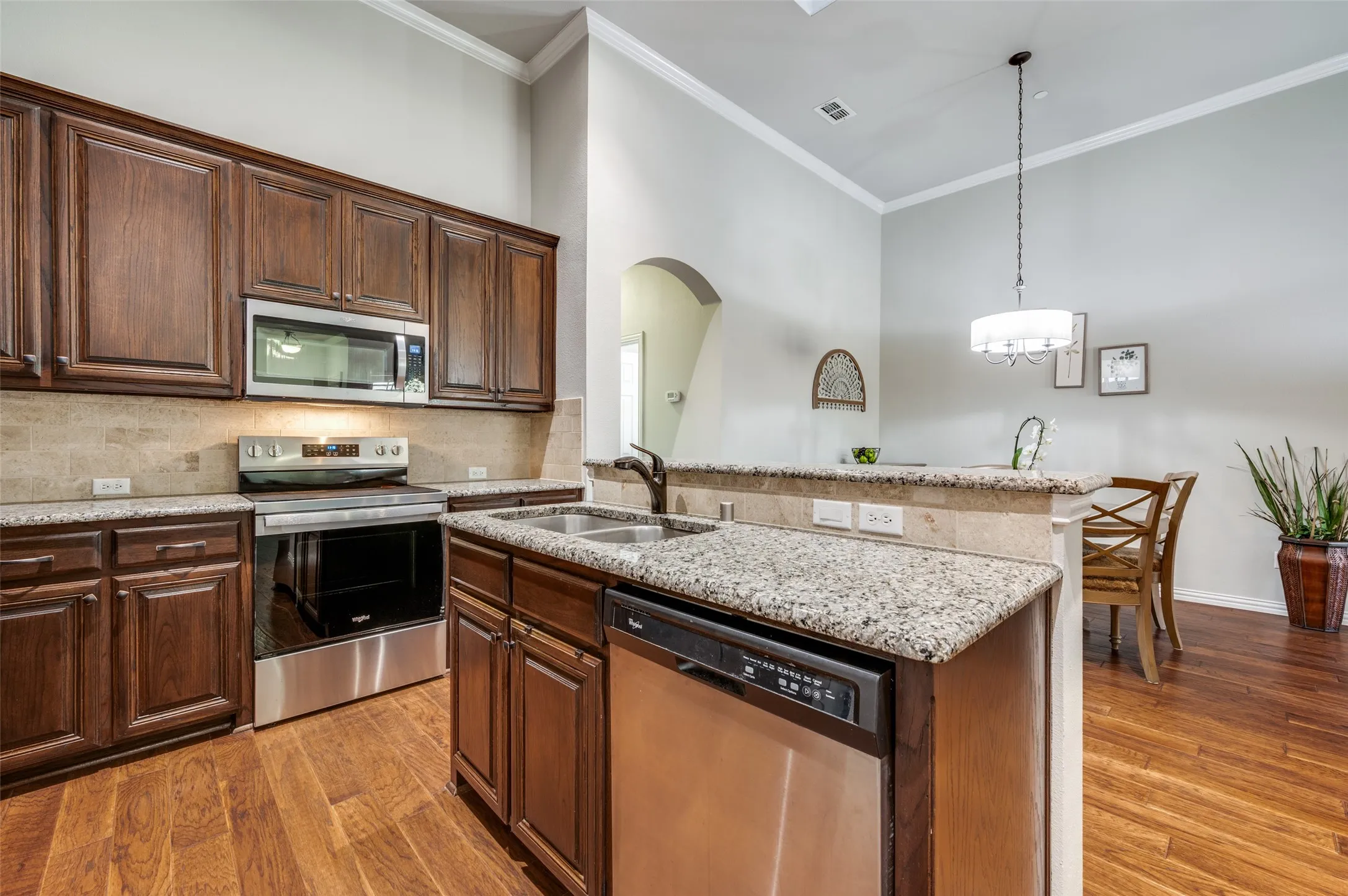 Condominium For Sale in Collin County , 3075 Willow Grove Boulevard 1504, Mc Kinney, Texas 75070, 2 Bedroom, 2 Bathroom, 2 Garage spaces, 1,277 Sqft, built in 2013, mls#21370813, Real Estate Agent in Mc Kinney, Homes For Sale in Collin county, Homes For Sale in Mc Kinney, Realtor in Mc Kinney Texas, Real Estate Brokerage Independent Realty Texas, Luminita Cordes Realtor