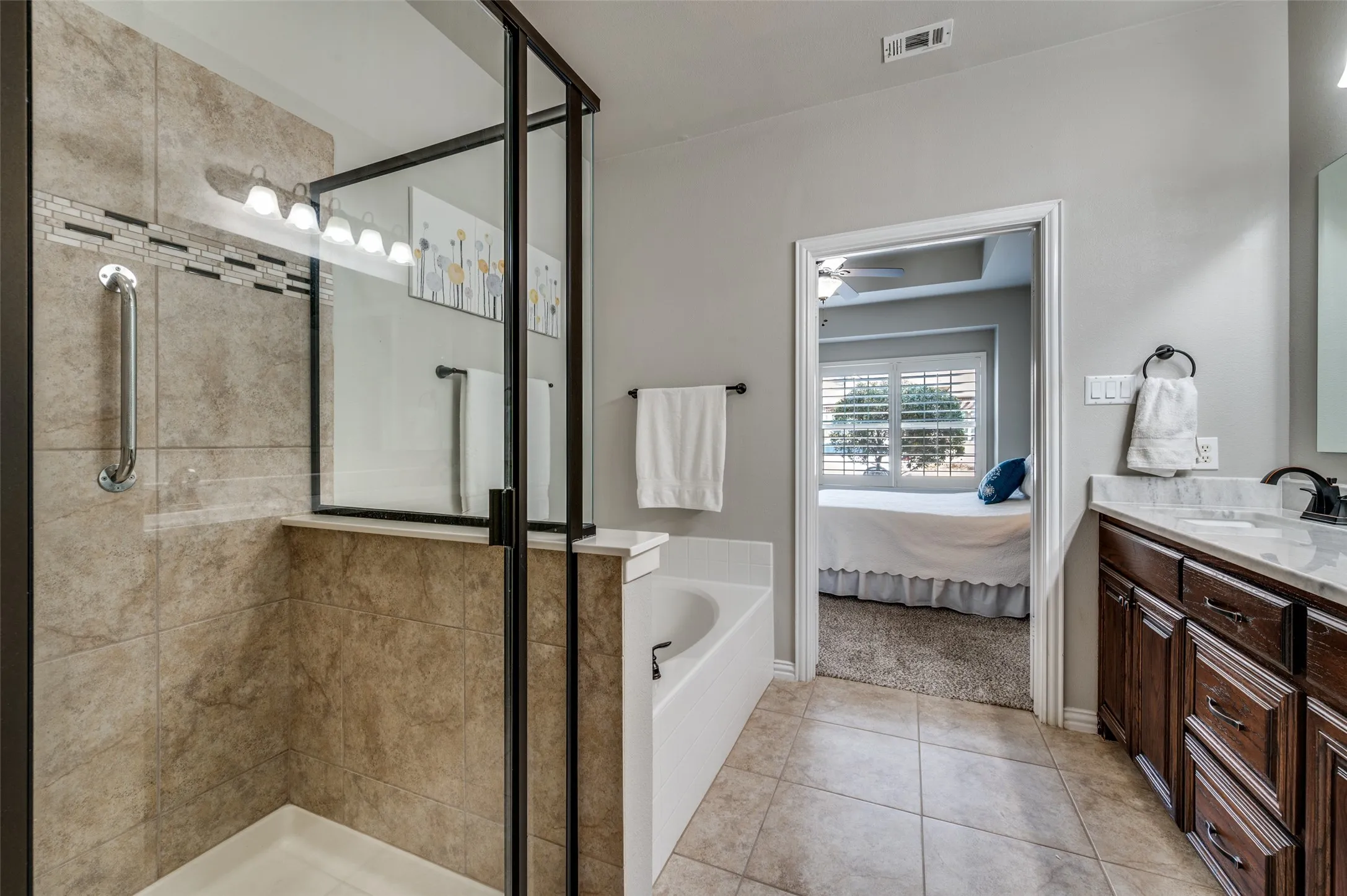 Condominium For Sale in Collin County , 3075 Willow Grove Boulevard 1504, Mc Kinney, Texas 75070, 2 Bedroom, 2 Bathroom, 2 Garage spaces, 1,277 Sqft, built in 2013, mls#21370813, Real Estate Agent in Mc Kinney, Homes For Sale in Collin county, Homes For Sale in Mc Kinney, Realtor in Mc Kinney Texas, Real Estate Brokerage Independent Realty Texas, Luminita Cordes Realtor