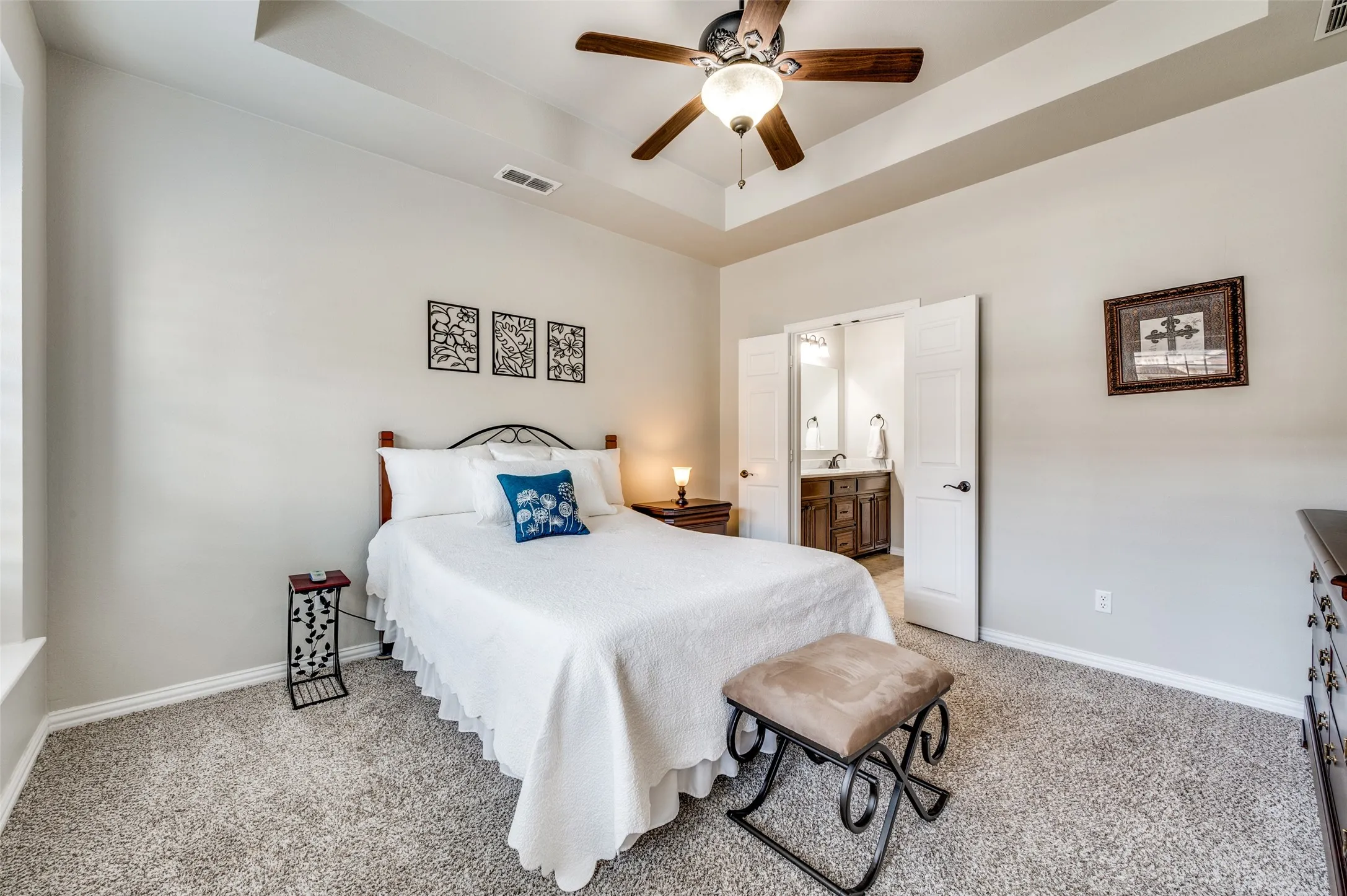 Condominium For Sale in Collin County , 3075 Willow Grove Boulevard 1504, Mc Kinney, Texas 75070, 2 Bedroom, 2 Bathroom, 2 Garage spaces, 1,277 Sqft, built in 2013, mls#21370813, Real Estate Agent in Mc Kinney, Homes For Sale in Collin county, Homes For Sale in Mc Kinney, Realtor in Mc Kinney Texas, Real Estate Brokerage Independent Realty Texas, Luminita Cordes Realtor