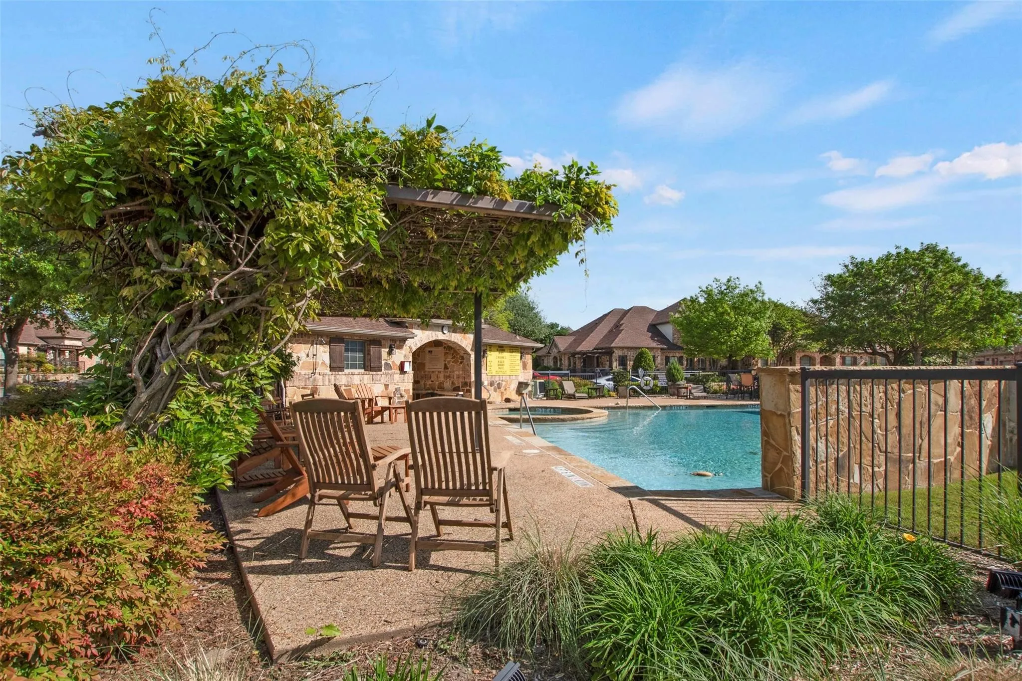 Condominium For Sale in Collin County , 3075 Willow Grove Boulevard 1504, Mc Kinney, Texas 75070, 2 Bedroom, 2 Bathroom, 2 Garage spaces, 1,277 Sqft, built in 2013, mls#21370813, Real Estate Agent in Mc Kinney, Homes For Sale in Collin county, Homes For Sale in Mc Kinney, Realtor in Mc Kinney Texas, Real Estate Brokerage Independent Realty Texas, Luminita Cordes Realtor