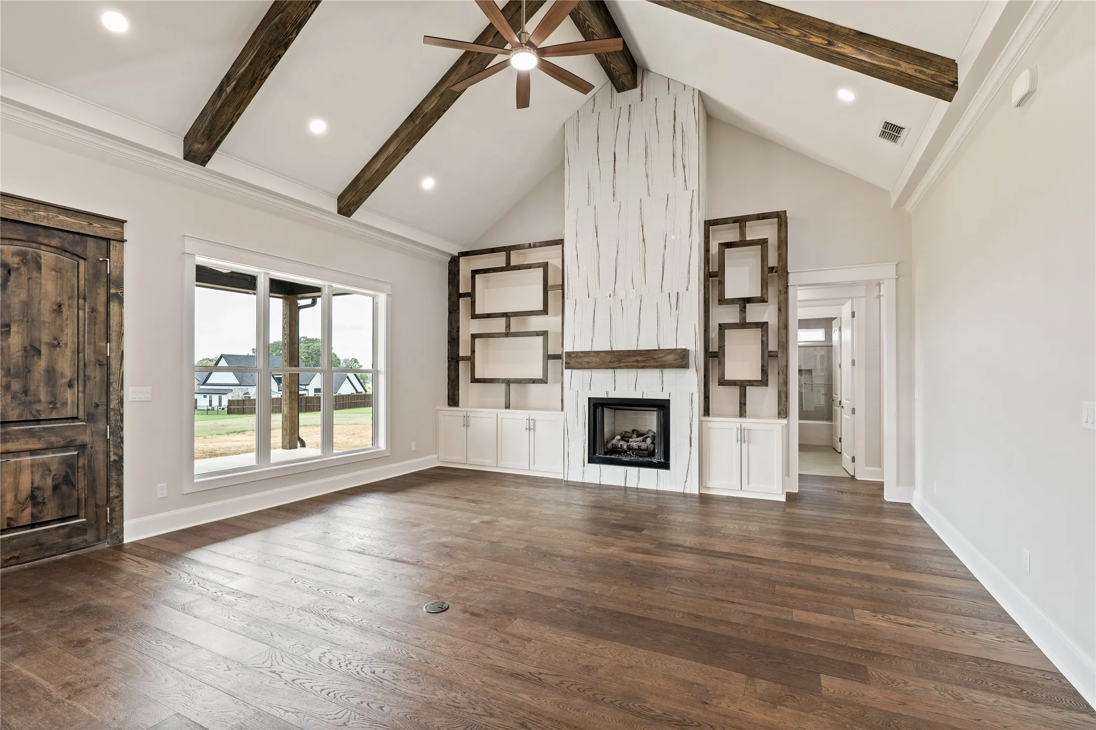 Single Family Residence For Sale in Smith County , 21604 Woodring Road, Bullard, Texas 75757, 5 Bedroom, 4 Bathroom, 3 Garage spaces, 3,309 Sqft, built in 2025, mls#21377069, Real Estate Agent in Bullard, Homes For Sale in Smith county, Homes For Sale in Bullard, Realtor in Bullard Texas, Real Estate Brokerage Independent Realty Texas, Luminita Cordes Realtor