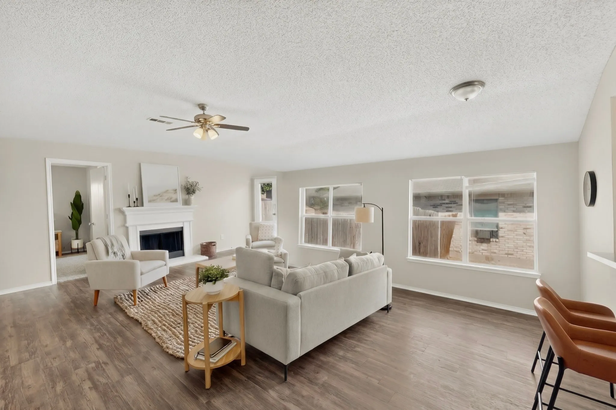 Single Family Residence For Rent in Denton County , 625 Spillway Drive, Little Elm, Texas 75068, 3 Bedroom, 2 Bathroom, 2 Garage spaces, 1,687 Sqft, built in 2001, mls#21377091, Real Estate Agent in Little Elm, Homes For Rent in Denton county, Homes For Rent in Little Elm, Realtor in Little Elm Texas, Real Estate Brokerage Independent Realty Texas, Luminita Cordes Realtor