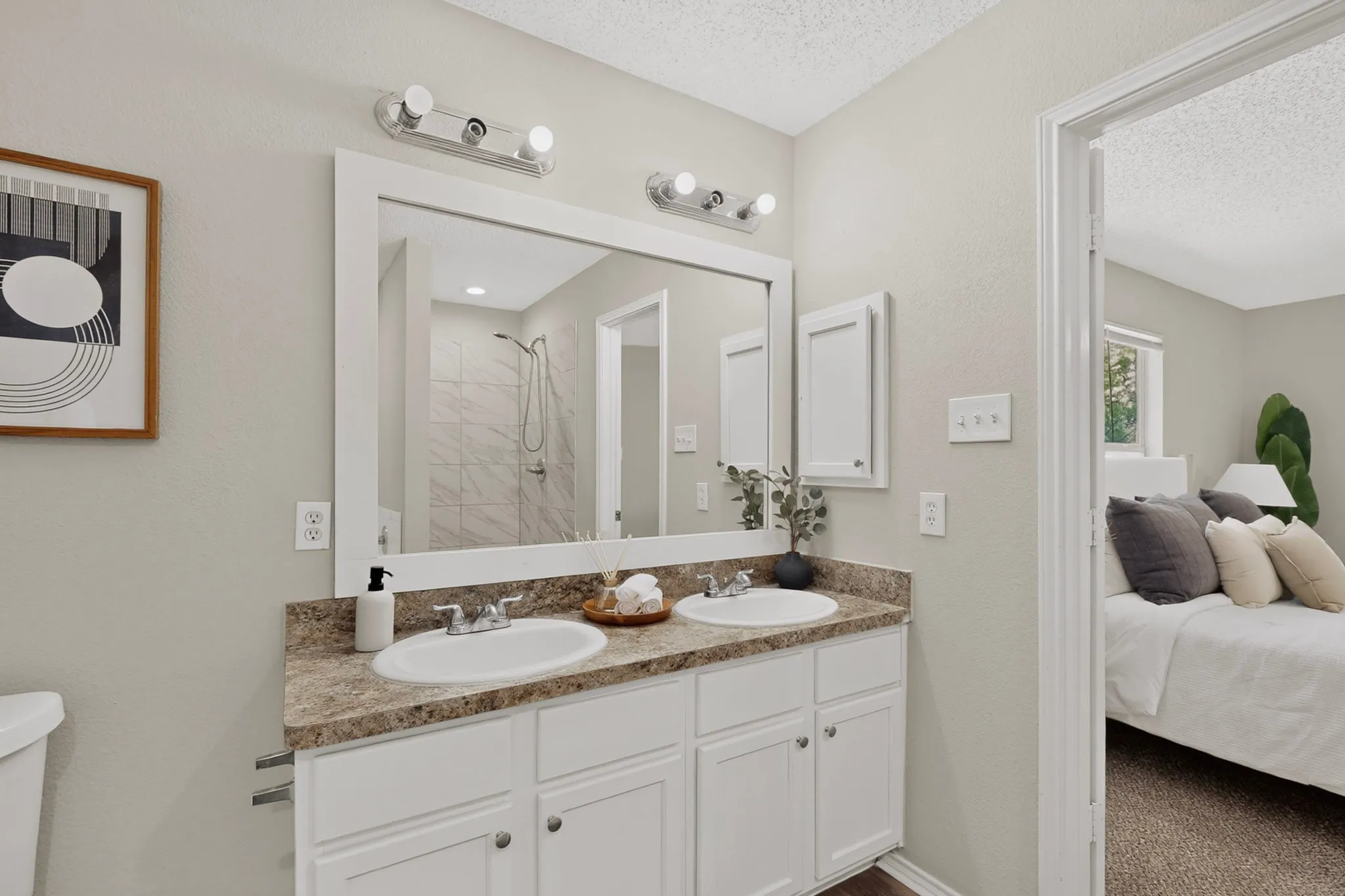 Single Family Residence For Rent in Denton County , 625 Spillway Drive, Little Elm, Texas 75068, 3 Bedroom, 2 Bathroom, 2 Garage spaces, 1,687 Sqft, built in 2001, mls#21377091, Real Estate Agent in Little Elm, Homes For Rent in Denton county, Homes For Rent in Little Elm, Realtor in Little Elm Texas, Real Estate Brokerage Independent Realty Texas, Luminita Cordes Realtor