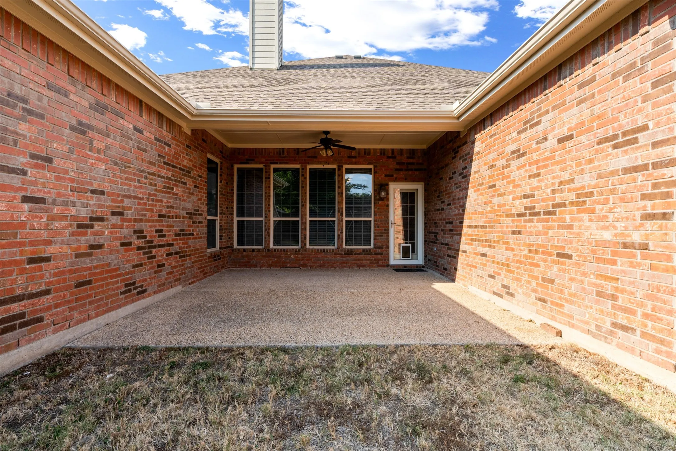 Single Family Residence For Sale in Collin County , 1728 Boxwood Lane, Wylie, Texas 75098, 3 Bedroom, 3 Bathroom, 2 Garage spaces, 2,455 Sqft, built in 2010, mls#21377050, Real Estate Agent in Wylie, Homes For Sale in Collin county, Homes For Sale in Wylie, Realtor in Wylie Texas, Real Estate Brokerage Independent Realty Texas, Luminita Cordes Realtor