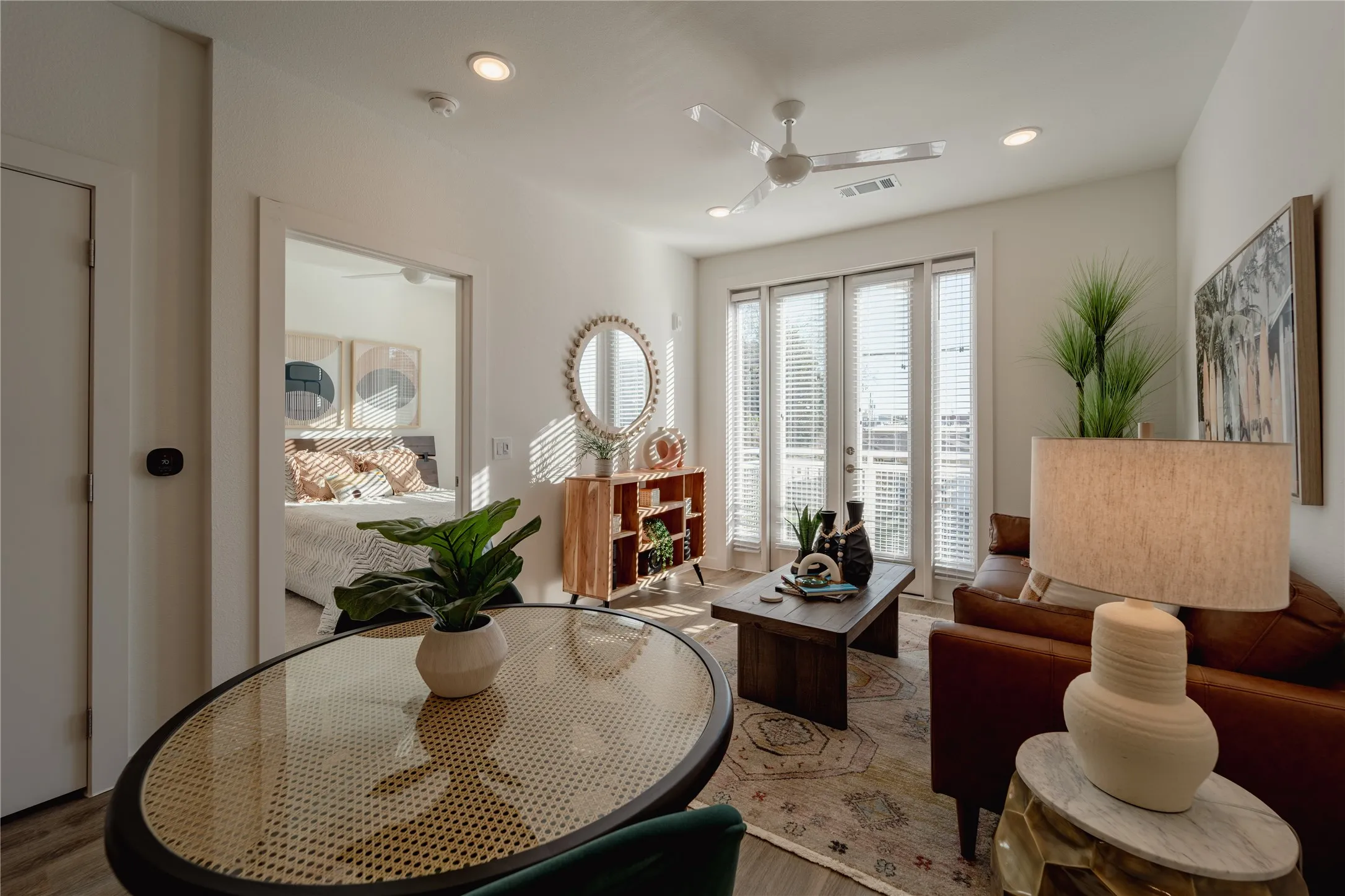 Apartment For Rent in Dallas County , 105 S Bishop Avenue 105-2319, Dallas, Texas 75208, 1 Bedroom, 1 Bathroom, 1 Garage spaces, 688 Sqft, built in 2022, mls#21377105, Real Estate Agent in Dallas, Homes For Rent in Dallas county, Homes For Rent in Dallas, Realtor in Dallas Texas, Real Estate Brokerage Independent Realty Texas, Luminita Cordes Realtor