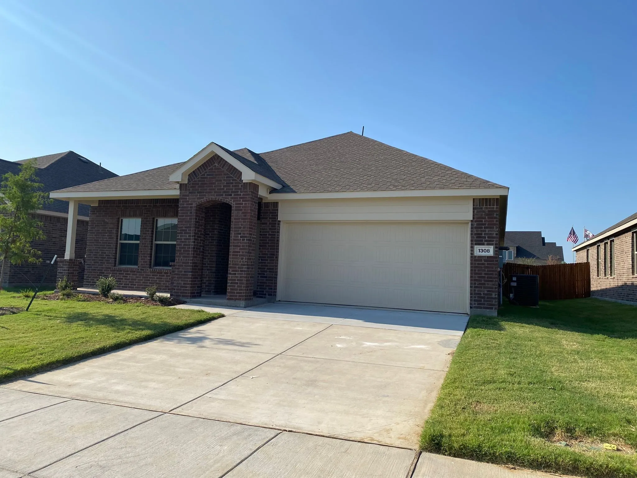 Single Family Residence For Rent in Denton County , 1308 Rousseau Drive, Little Elm, Texas 75068, 4 Bedroom, 2 Bathroom, 2 Garage spaces, 1,864 Sqft, built in 2024, mls#21377075, Real Estate Agent in Little Elm, Homes For Rent in Denton county, Homes For Rent in Little Elm, Realtor in Little Elm Texas, Real Estate Brokerage Independent Realty Texas, Luminita Cordes Realtor