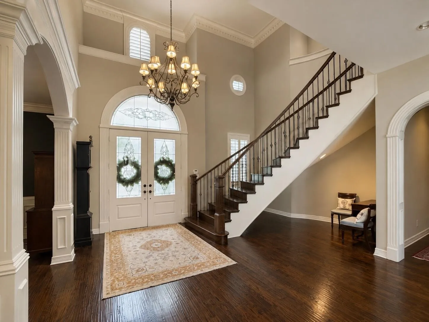 Single Family Residence For Sale in Tarrant County , 801 Huntington Court, Southlake, Texas 76092, 5 Bedroom, 6 Bathroom, 4 Garage spaces, 5,114 Sqft, built in 1996, mls#21377099, Real Estate Agent in Southlake, Homes For Sale in Tarrant county, Homes For Sale in Southlake, Realtor in Southlake Texas, Real Estate Brokerage Independent Realty Texas, Luminita Cordes Realtor