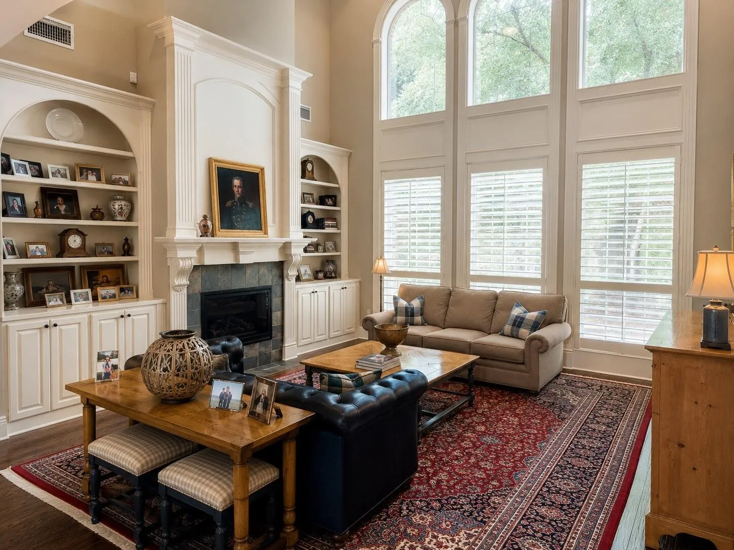 Single Family Residence For Sale in Tarrant County , 801 Huntington Court, Southlake, Texas 76092, 5 Bedroom, 6 Bathroom, 4 Garage spaces, 5,114 Sqft, built in 1996, mls#21377099, Real Estate Agent in Southlake, Homes For Sale in Tarrant county, Homes For Sale in Southlake, Realtor in Southlake Texas, Real Estate Brokerage Independent Realty Texas, Luminita Cordes Realtor