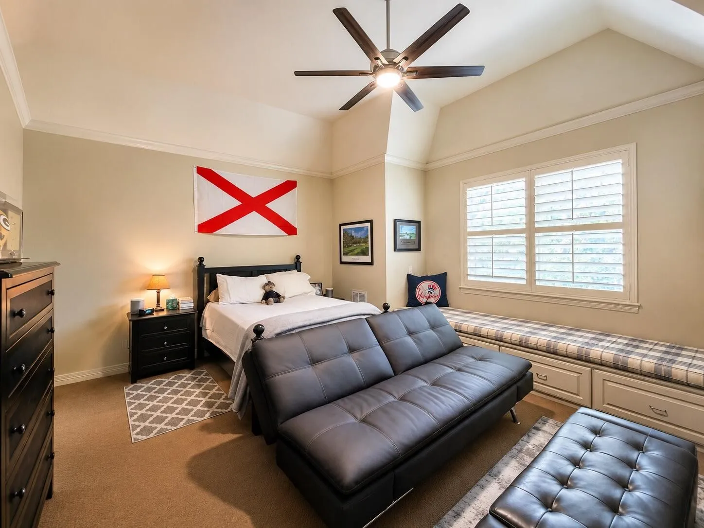 Single Family Residence For Sale in Tarrant County , 801 Huntington Court, Southlake, Texas 76092, 5 Bedroom, 6 Bathroom, 4 Garage spaces, 5,114 Sqft, built in 1996, mls#21377099, Real Estate Agent in Southlake, Homes For Sale in Tarrant county, Homes For Sale in Southlake, Realtor in Southlake Texas, Real Estate Brokerage Independent Realty Texas, Luminita Cordes Realtor