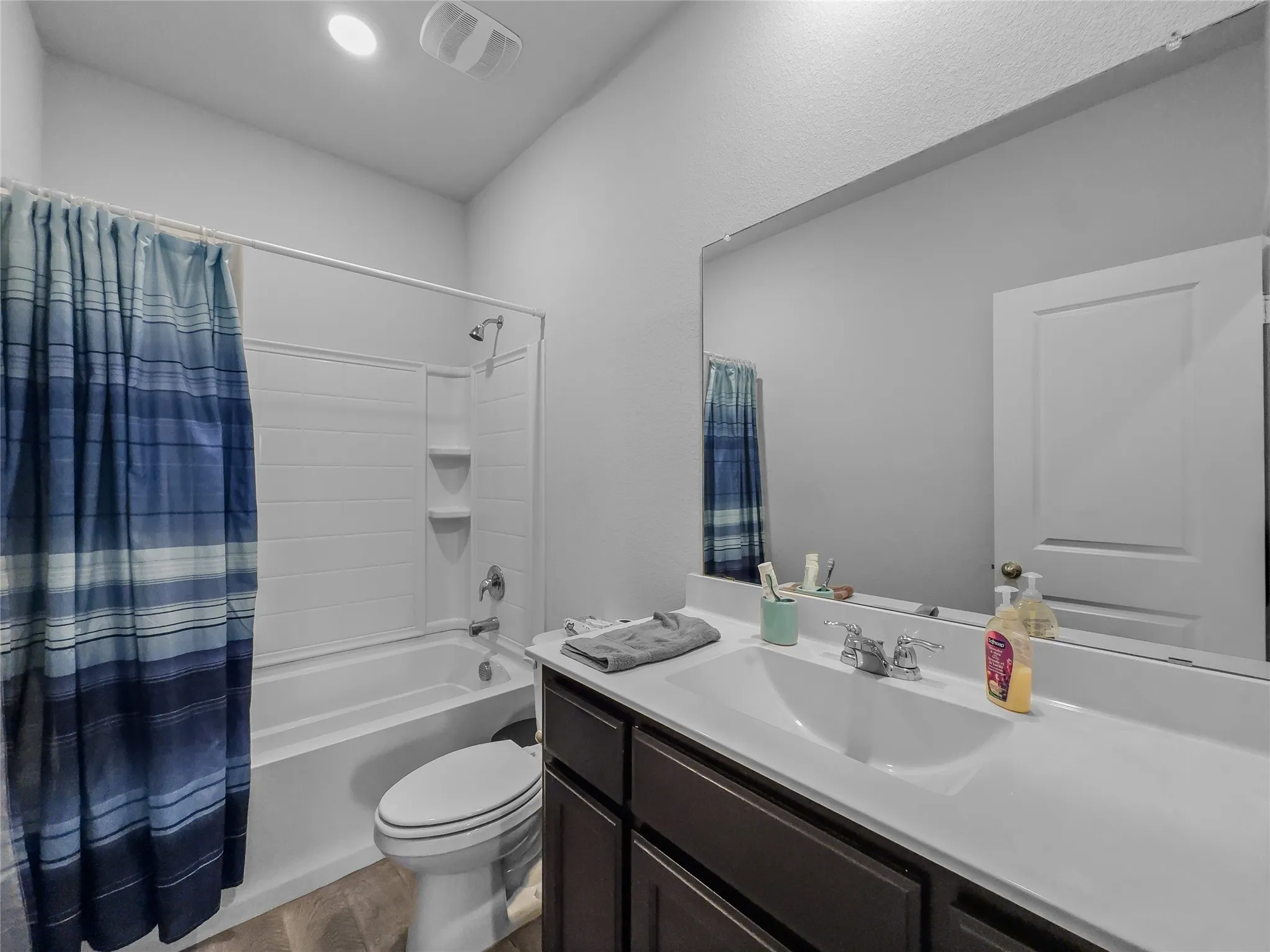 Single Family Residence For Sale in Tarrant County , 2320 Richburg Street, Fort Worth, Texas 76108, 4 Bedroom, 2 Bathroom, 2 Garage spaces, 1,601 Sqft, built in 2021, mls#21373119, Real Estate Agent in Fort Worth, Homes For Sale in Tarrant county, Homes For Sale in Fort Worth, Realtor in Fort Worth Texas, Real Estate Brokerage Independent Realty Texas, Luminita Cordes Realtor