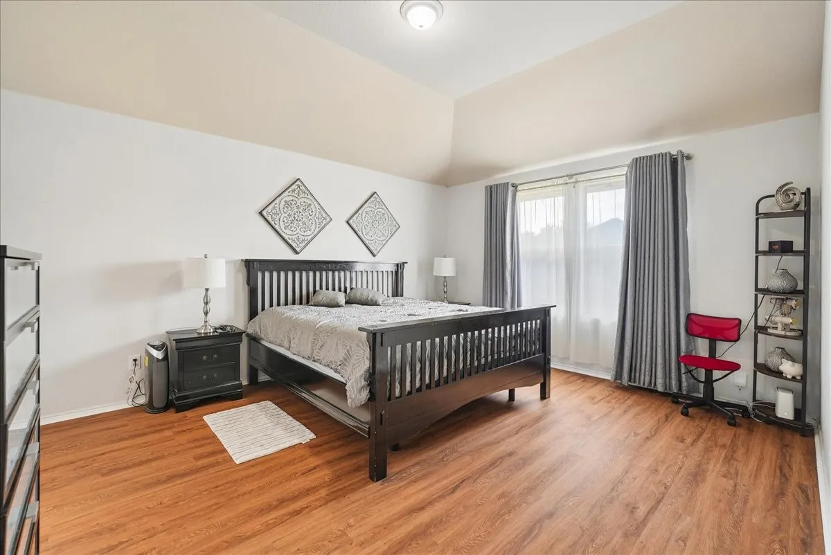 Single Family Residence For Sale in Denton County , 1010 Canterbury Drive, Prosper, Texas 75078, 4 Bedroom, 2 Bathroom, 2 Garage spaces, 2,045 Sqft, built in 2010, mls#21375055, Real Estate Agent in Prosper, Homes For Sale in Denton county, Homes For Sale in Prosper, Realtor in Prosper Texas, Real Estate Brokerage Independent Realty Texas, Luminita Cordes Realtor