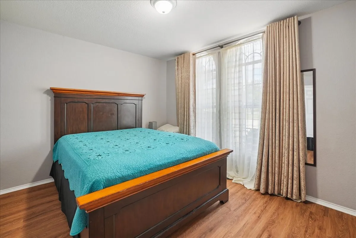 Single Family Residence For Sale in Denton County , 1010 Canterbury Drive, Prosper, Texas 75078, 4 Bedroom, 2 Bathroom, 2 Garage spaces, 2,045 Sqft, built in 2010, mls#21375055, Real Estate Agent in Prosper, Homes For Sale in Denton county, Homes For Sale in Prosper, Realtor in Prosper Texas, Real Estate Brokerage Independent Realty Texas, Luminita Cordes Realtor