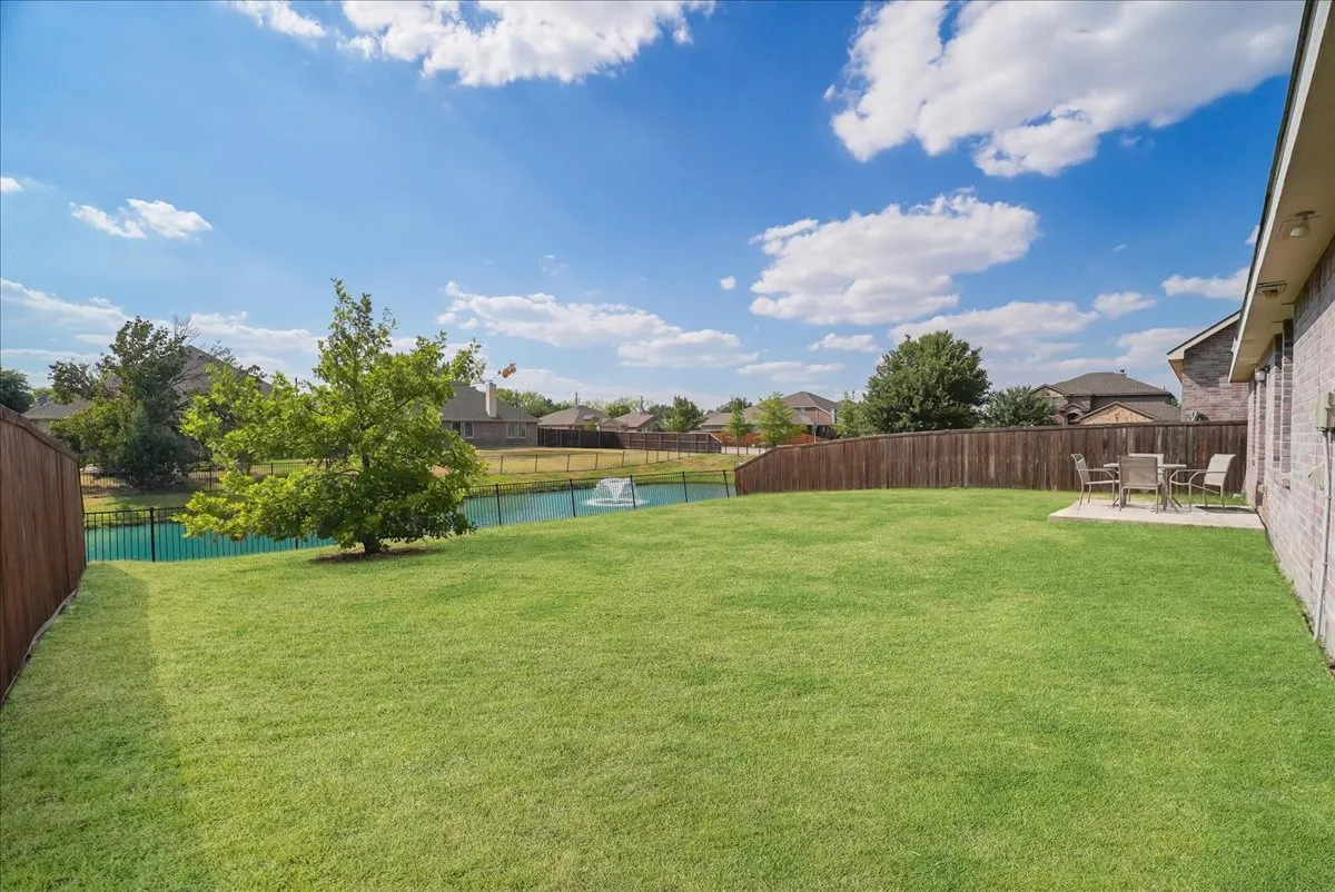 Single Family Residence For Sale in Denton County , 1010 Canterbury Drive, Prosper, Texas 75078, 4 Bedroom, 2 Bathroom, 2 Garage spaces, 2,045 Sqft, built in 2010, mls#21375055, Real Estate Agent in Prosper, Homes For Sale in Denton county, Homes For Sale in Prosper, Realtor in Prosper Texas, Real Estate Brokerage Independent Realty Texas, Luminita Cordes Realtor