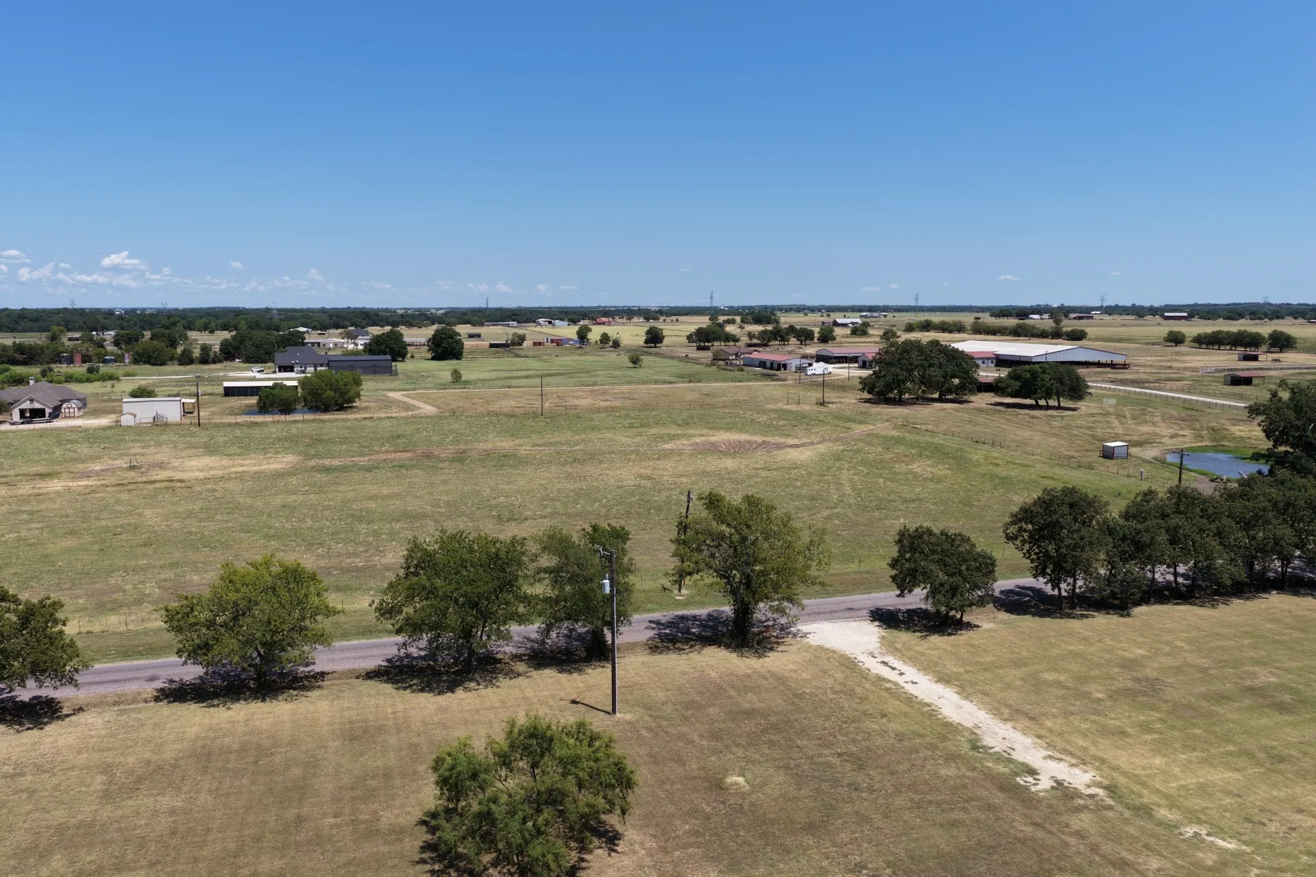 Unimproved Land For Sale in Grayson County , tbd Hog Town, Collinsville, Texas 76233, 0, 0, Garage spaces, 0 Sqft, built in 0, mls#21372177, Real Estate Agent in Collinsville, Homes For Sale in Grayson county, Homes For Sale in Collinsville, Realtor in Collinsville Texas, Real Estate Brokerage Independent Realty Texas, Luminita Cordes Realtor
