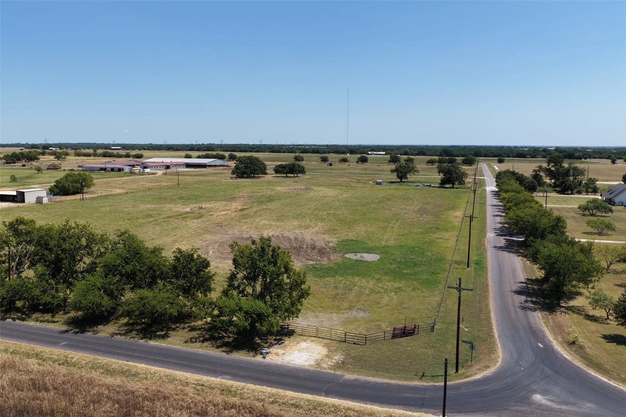 Unimproved Land For Sale in Grayson County , tbd Hog Town, Collinsville, Texas 76233, 0, 0, Garage spaces, 0 Sqft, built in 0, mls#21372177, Real Estate Agent in Collinsville, Homes For Sale in Grayson county, Homes For Sale in Collinsville, Realtor in Collinsville Texas, Real Estate Brokerage Independent Realty Texas, Luminita Cordes Realtor