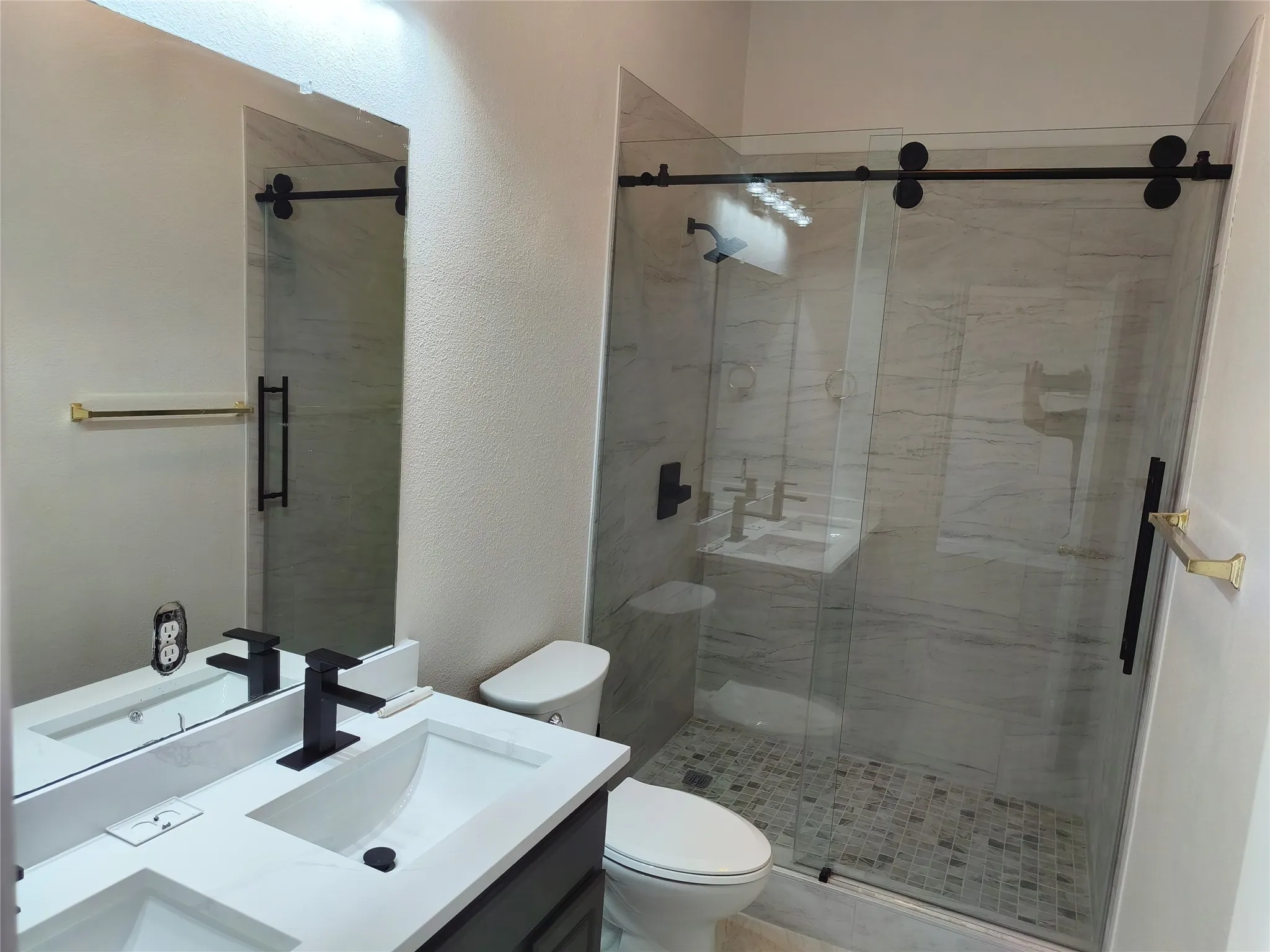 Duplex For Rent in Collin County , 217 Wyndham Meadows Way, Wylie, Texas 75098, 4 Bedroom, 3 Bathroom, 1 Garage spaces, 1,337 Sqft, built in 2004, mls#21377113, Real Estate Agent in Wylie, Homes For Rent in Collin county, Homes For Rent in Wylie, Realtor in Wylie Texas, Real Estate Brokerage Independent Realty Texas, Luminita Cordes Realtor