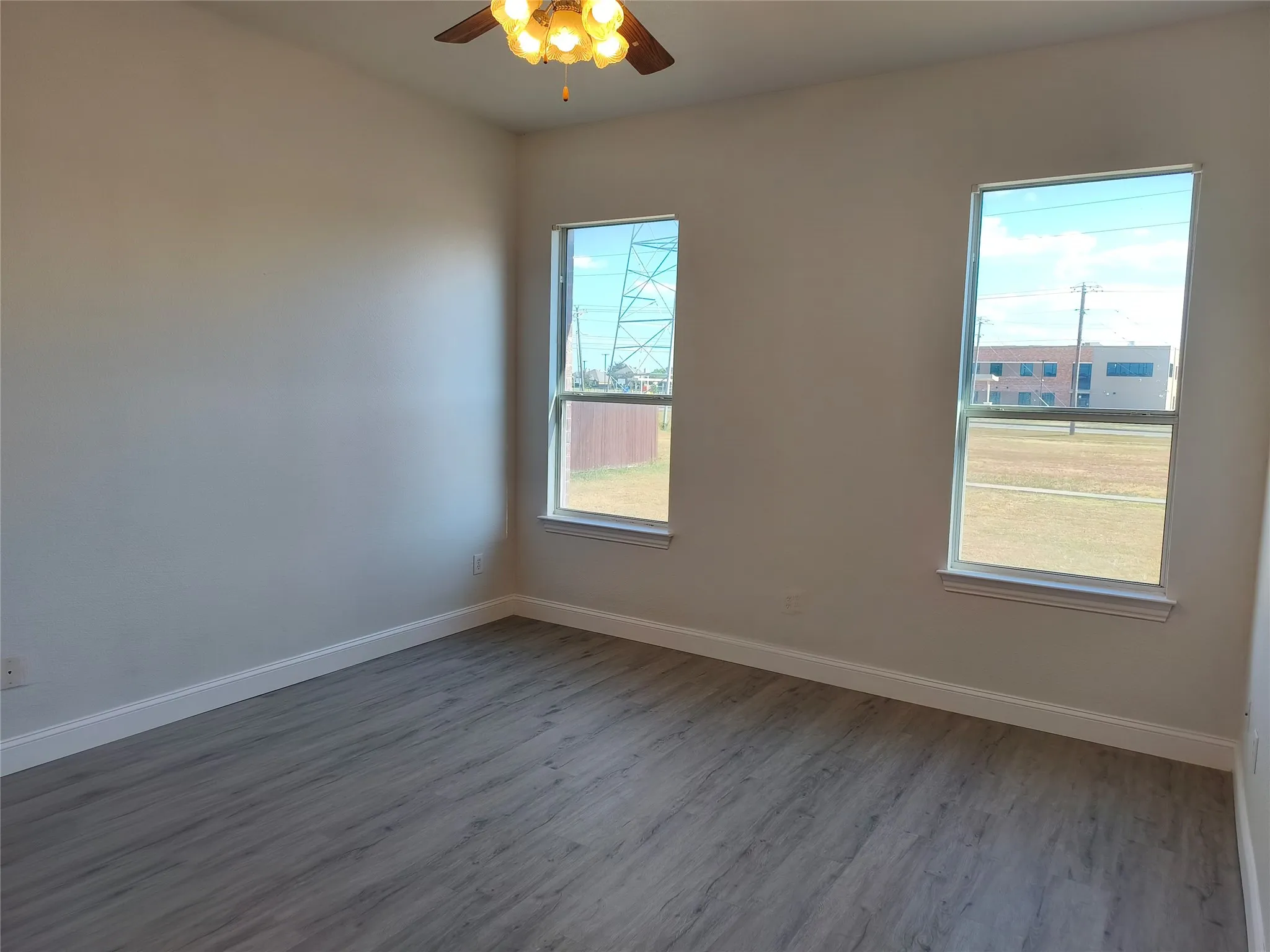 Duplex For Rent in Collin County , 217 Wyndham Meadows Way, Wylie, Texas 75098, 4 Bedroom, 3 Bathroom, 1 Garage spaces, 1,337 Sqft, built in 2004, mls#21377113, Real Estate Agent in Wylie, Homes For Rent in Collin county, Homes For Rent in Wylie, Realtor in Wylie Texas, Real Estate Brokerage Independent Realty Texas, Luminita Cordes Realtor