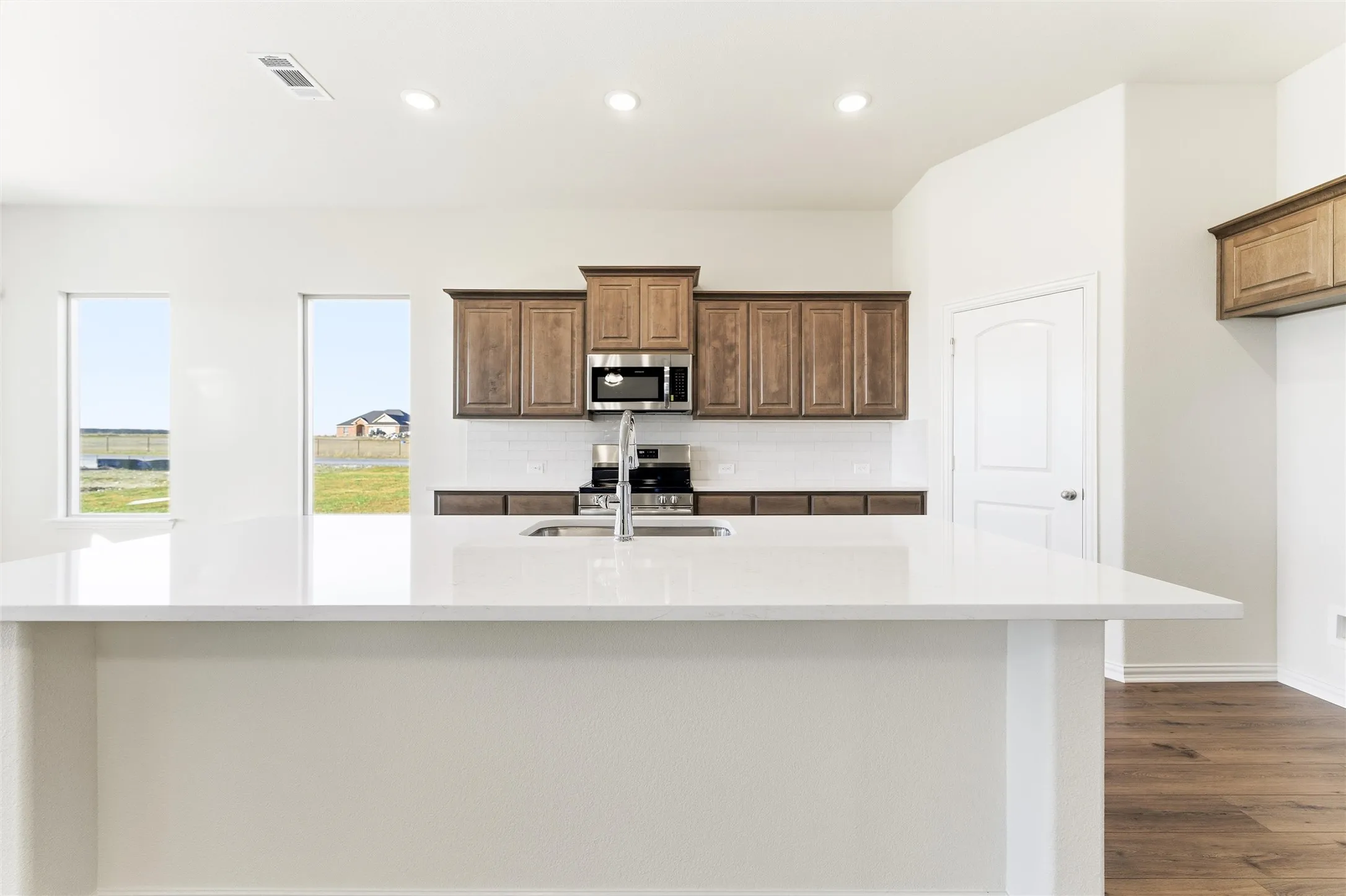 Single Family Residence For Sale in Cooke County , 1030 County Road 200, Valley View, Texas 76272, 4 Bedroom, 3 Bathroom, 2 Garage spaces, 2,499 Sqft, built in 2025, mls#21377114, Real Estate Agent in Valley View, Homes For Sale in Cooke county, Homes For Sale in Valley View, Realtor in Valley View Texas, Real Estate Brokerage Independent Realty Texas, Luminita Cordes Realtor