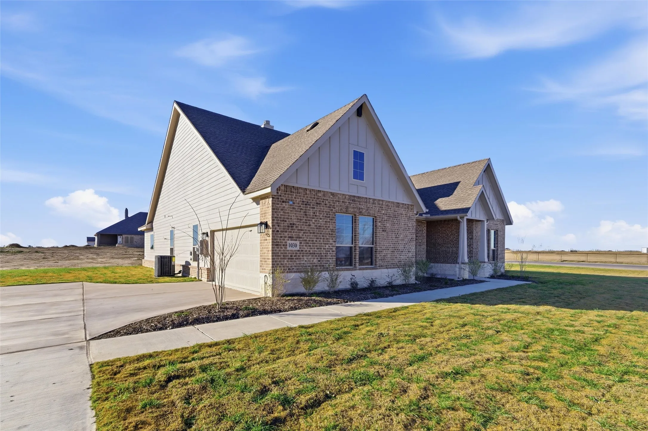 Single Family Residence For Sale in Cooke County , 1030 County Road 200, Valley View, Texas 76272, 4 Bedroom, 3 Bathroom, 2 Garage spaces, 2,499 Sqft, built in 2025, mls#21377114, Real Estate Agent in Valley View, Homes For Sale in Cooke county, Homes For Sale in Valley View, Realtor in Valley View Texas, Real Estate Brokerage Independent Realty Texas, Luminita Cordes Realtor