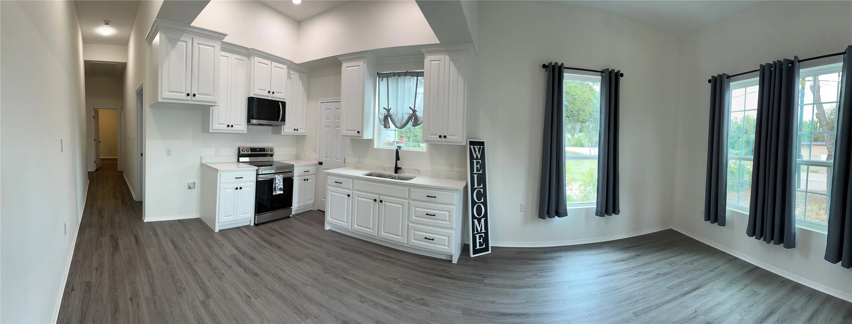 Duplex For Rent in Falls County , 301 Ward Street B, Marlin, Texas 76661, 2 Bedroom, 1 Bathroom, Garage spaces, 1,000 Sqft, built in 1950, mls#21375686, Real Estate Agent in Marlin, Homes For Rent in Falls county, Homes For Rent in Marlin, Realtor in Marlin Texas, Real Estate Brokerage Independent Realty Texas, Luminita Cordes Realtor