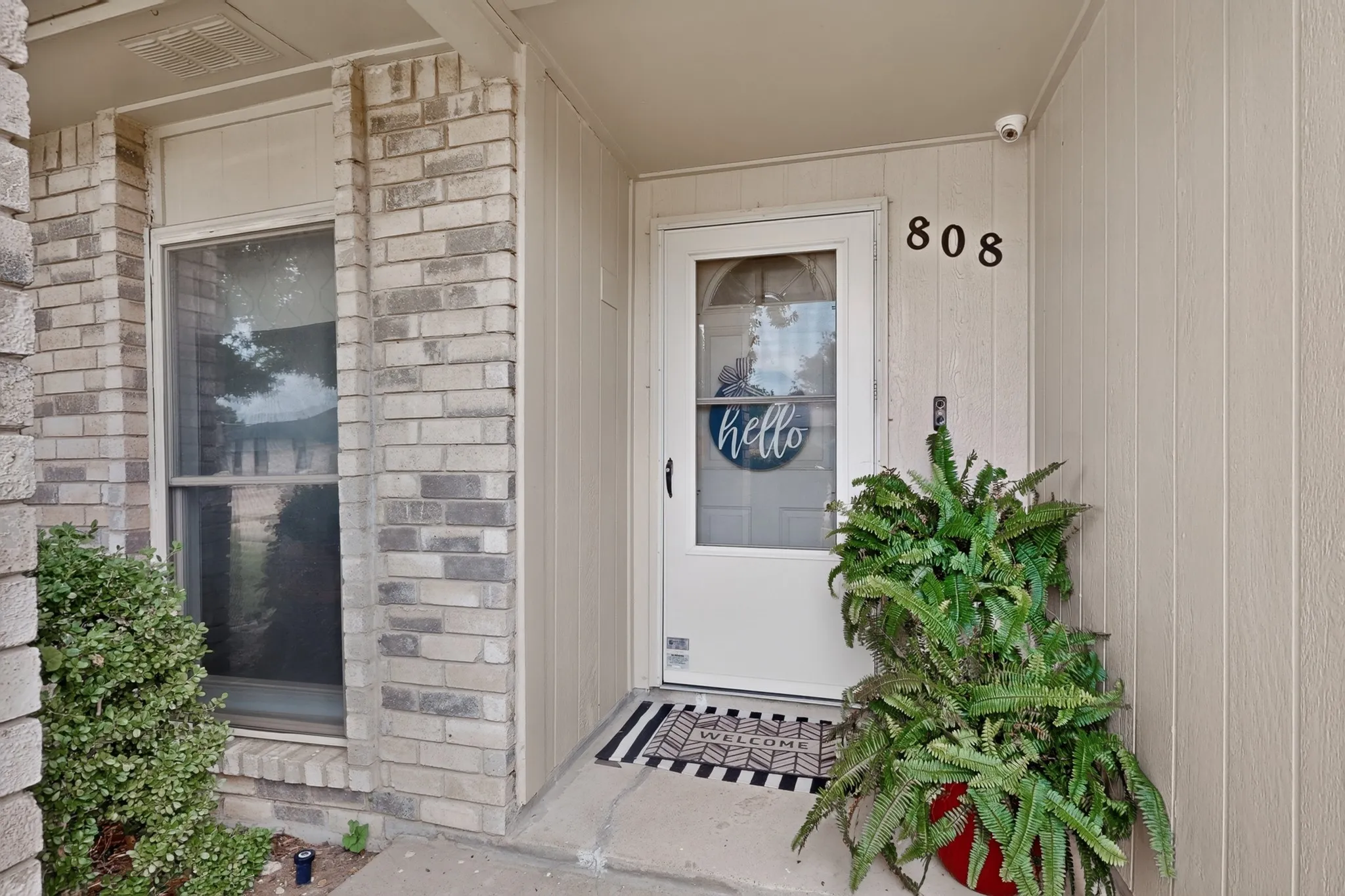 Single Family Residence For Sale in Collin County , 808 Rushmore Lane, Plano, Texas 75023, 4 Bedroom, 2 Bathroom, 2 Garage spaces, 2,051 Sqft, built in 1979, mls#21376147, Real Estate Agent in Plano, Homes For Sale in Collin county, Homes For Sale in Plano, Realtor in Plano Texas, Real Estate Brokerage Independent Realty Texas, Luminita Cordes Realtor