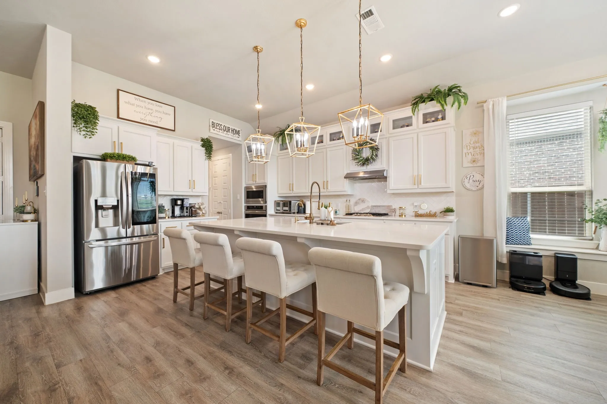 Single Family Residence For Sale in Rockwall County , 1830 Bellagio Lane, Mclendon Chisholm, Texas 75032, 4 Bedroom, 4 Bathroom, 3 Garage spaces, 2,772 Sqft, built in 2020, mls#21377096, Real Estate Agent in Mclendon Chisholm, Homes For Sale in Rockwall county, Homes For Sale in Mclendon Chisholm, Realtor in Mclendon Chisholm Texas, Real Estate Brokerage Independent Realty Texas, Luminita Cordes Realtor