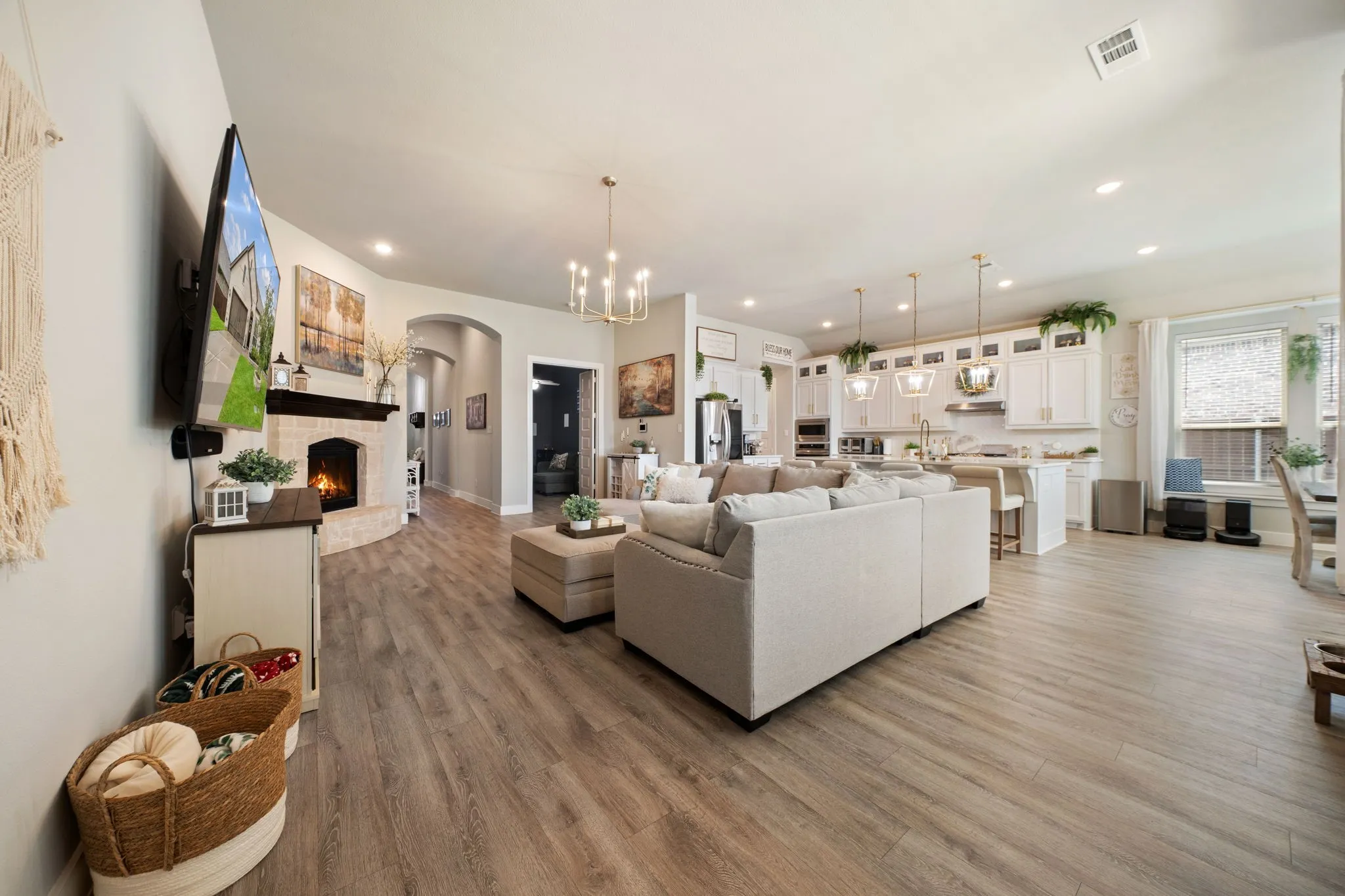 Single Family Residence For Sale in Rockwall County , 1830 Bellagio Lane, Mclendon Chisholm, Texas 75032, 4 Bedroom, 4 Bathroom, 3 Garage spaces, 2,772 Sqft, built in 2020, mls#21377096, Real Estate Agent in Mclendon Chisholm, Homes For Sale in Rockwall county, Homes For Sale in Mclendon Chisholm, Realtor in Mclendon Chisholm Texas, Real Estate Brokerage Independent Realty Texas, Luminita Cordes Realtor