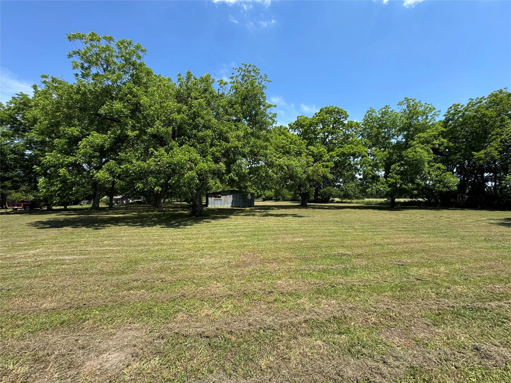 Single Family Residence For Sale in Fannin County , 4934 Fm-68, Gober, Texas 75443, 3 Bedroom, 1 Bathroom, 2 Garage spaces, 1,323 Sqft, built in 1948, mls#21377071, Real Estate Agent in Gober, Homes For Sale in Fannin county, Homes For Sale in Gober, Realtor in Gober Texas, Real Estate Brokerage Independent Realty Texas, Luminita Cordes Realtor