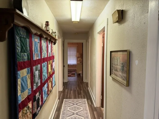 Single Family Residence For Sale in Fannin County , 4934 Fm-68, Gober, Texas 75443, 3 Bedroom, 1 Bathroom, 2 Garage spaces, 1,323 Sqft, built in 1948, mls#21377071, Real Estate Agent in Gober, Homes For Sale in Fannin county, Homes For Sale in Gober, Realtor in Gober Texas, Real Estate Brokerage Independent Realty Texas, Luminita Cordes Realtor