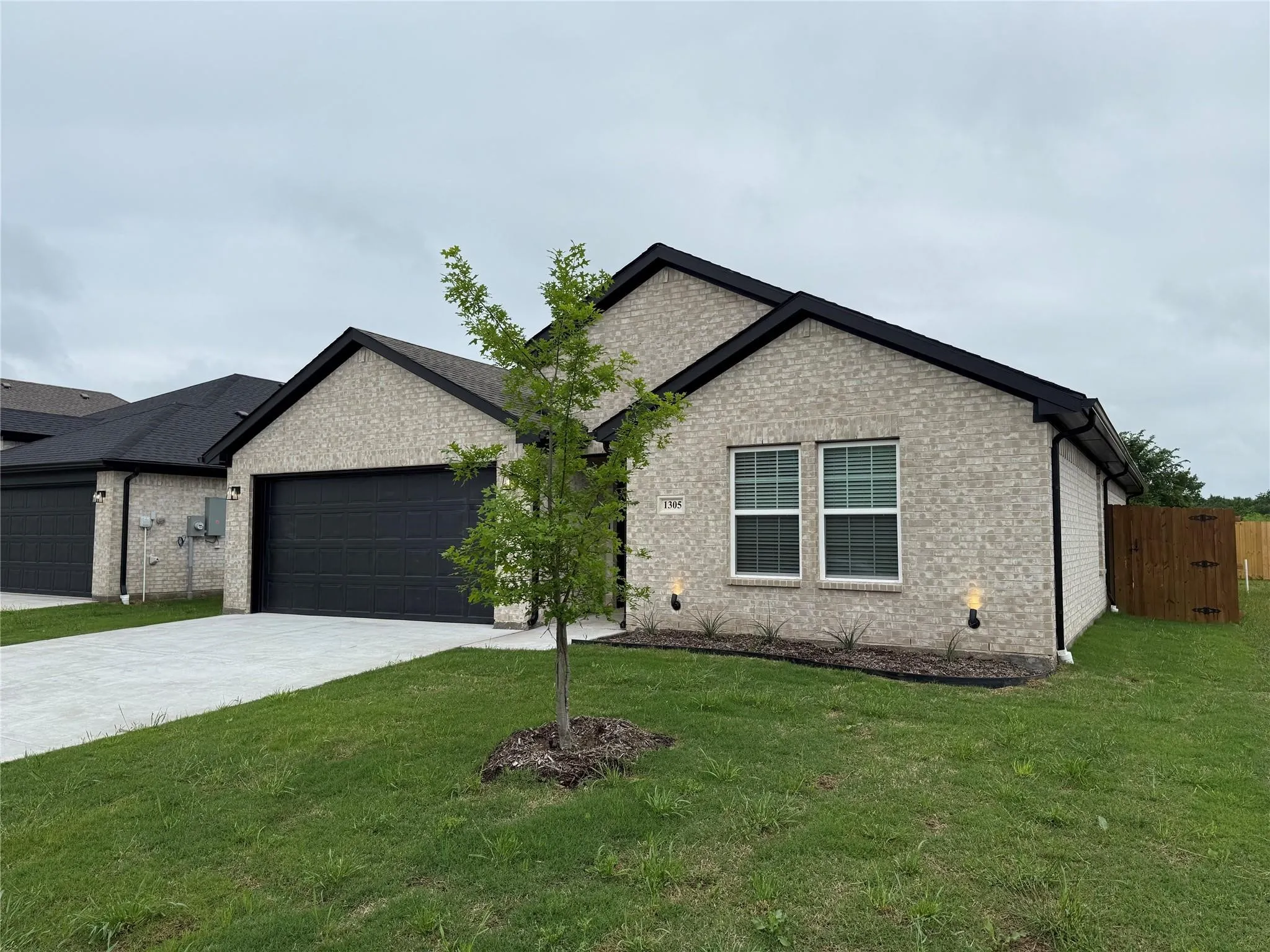 Single Family Residence For Sale in Hunt County , 1305 Brad Kellar Drive, Greenville, Texas 75402, 4 Bedroom, 2 Bathroom, 2 Garage spaces, 1,704 Sqft, built in 2024, mls#21376900, Real Estate Agent in Greenville, Homes For Sale in Hunt county, Homes For Sale in Greenville, Realtor in Greenville Texas, Real Estate Brokerage Independent Realty Texas, Luminita Cordes Realtor